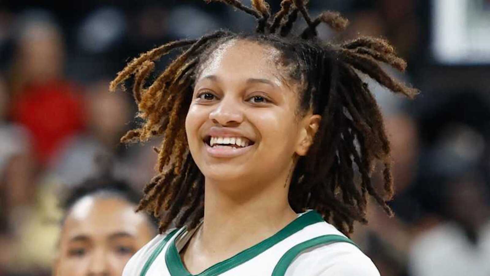 Baylor's Taliah Scott receives high honors as Bears jump into top-10 of ...