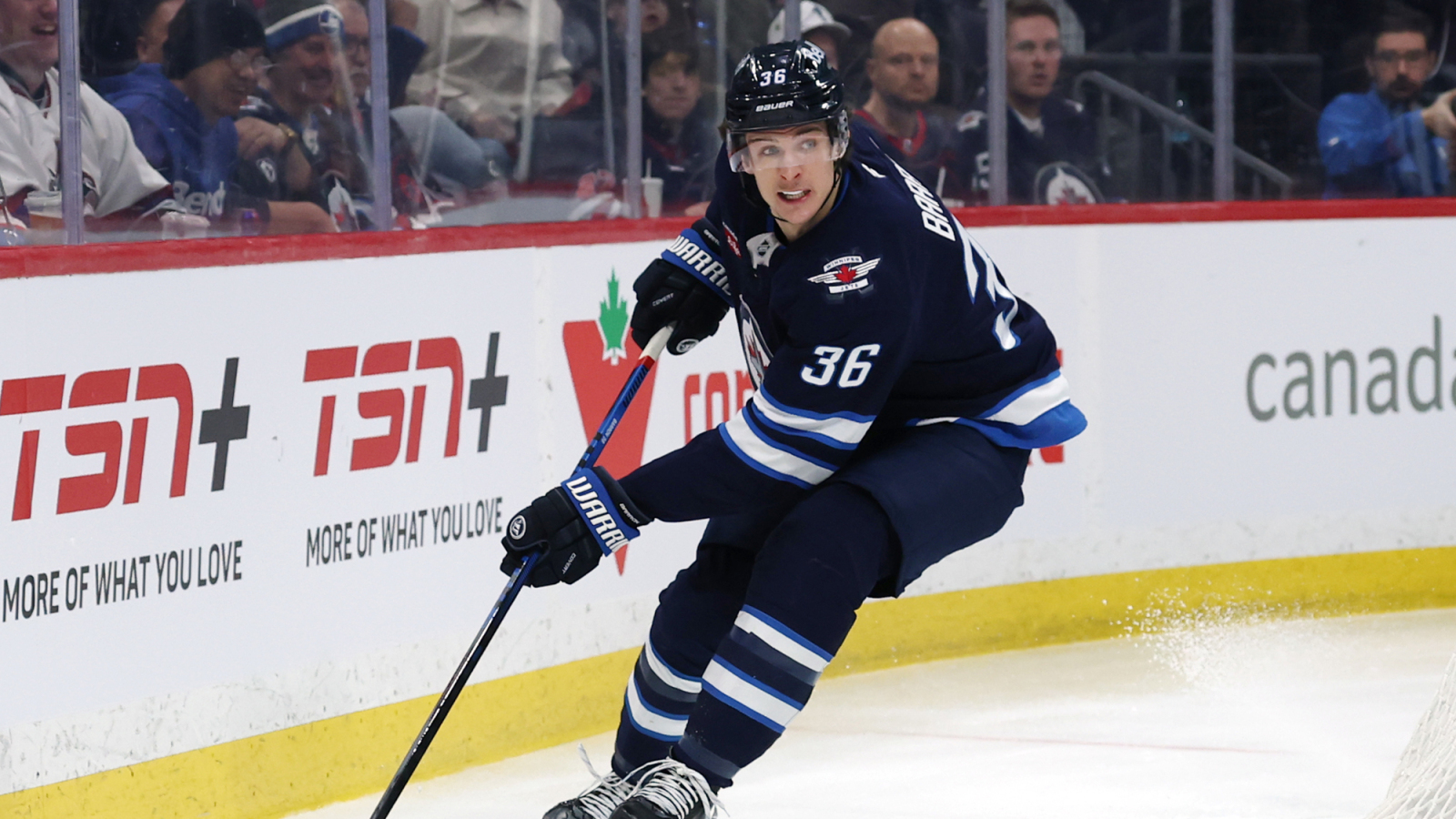 Jets Re-Sign Morgan Barron To Two-Year Deal