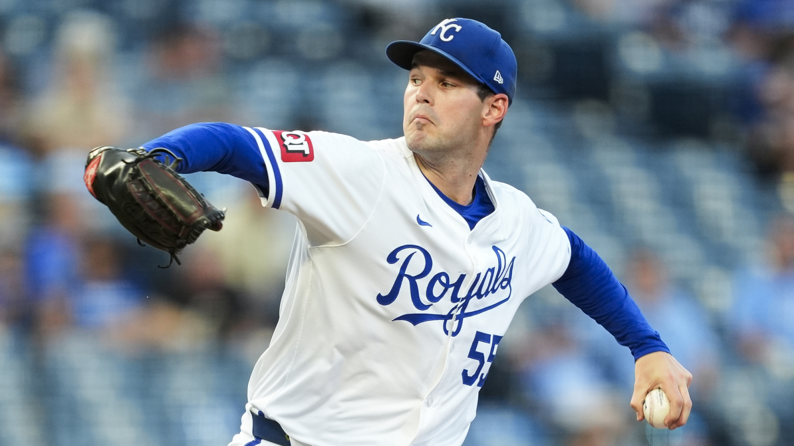 Royals set franchise pitching record during team's offensive slump ...