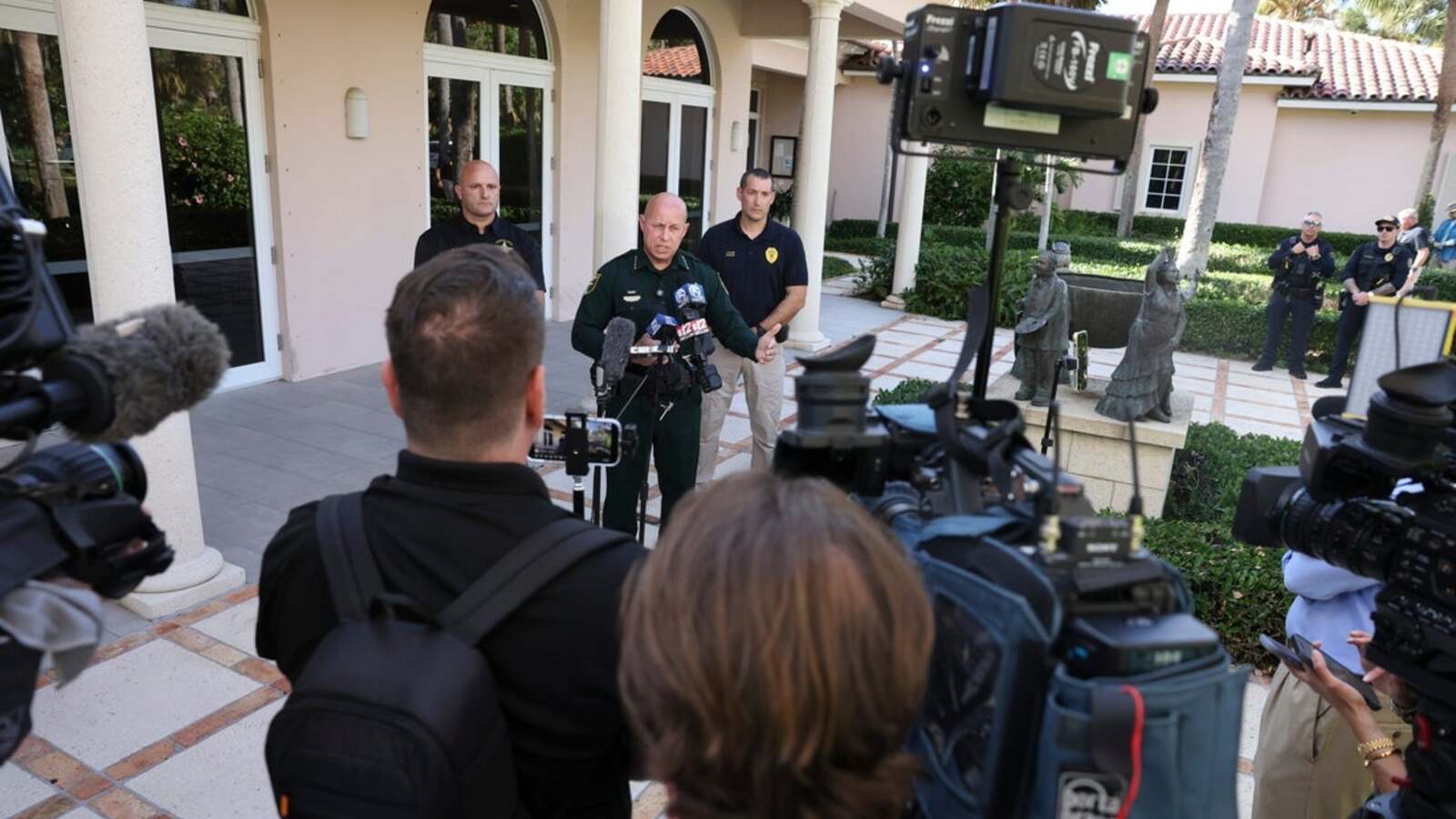 Tiger Woods to Appear in Court for DUI Plea Hearing