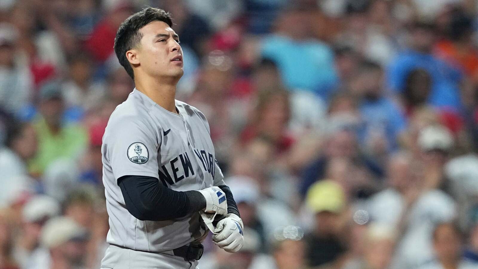 Yankees fans ‘crash out’ over latest Anthony Volpe error in 9th inning of White Sox game