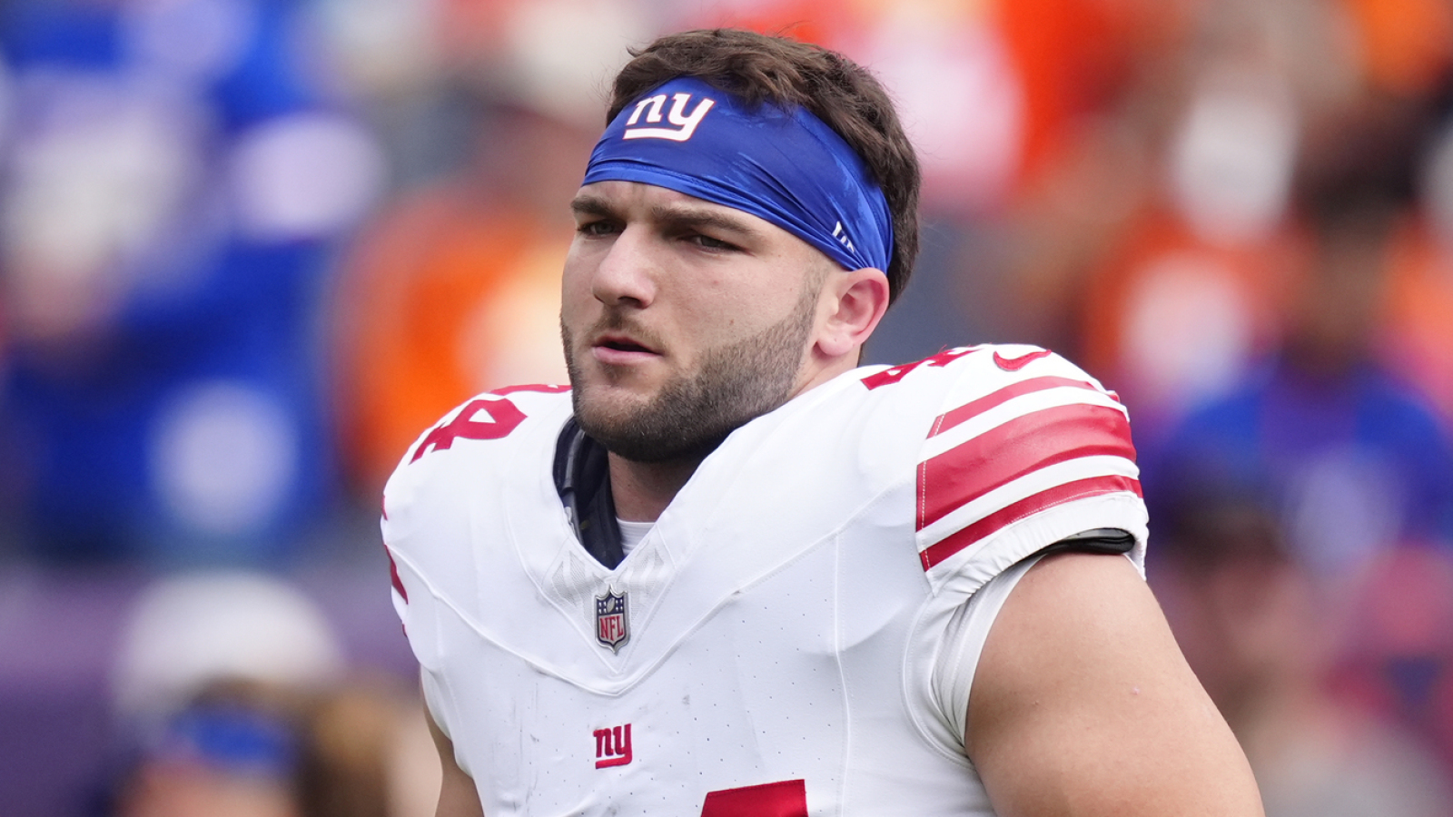 베테랑 RB Cam Skatabo가 발목 부상으로 입원했습니다.