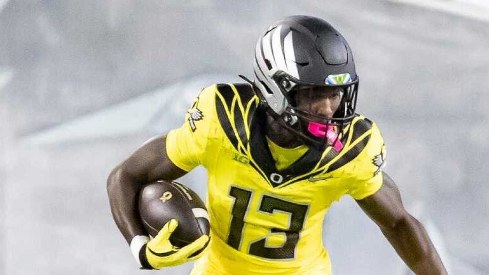 https://www.yardbarker.com/media/a/4/a456ff3456edfb59ca3fcd841f78f0a2eaa18090/thumb_16x9/oregon-suspends-former-five-star-wr-recruit.jpg?v=1