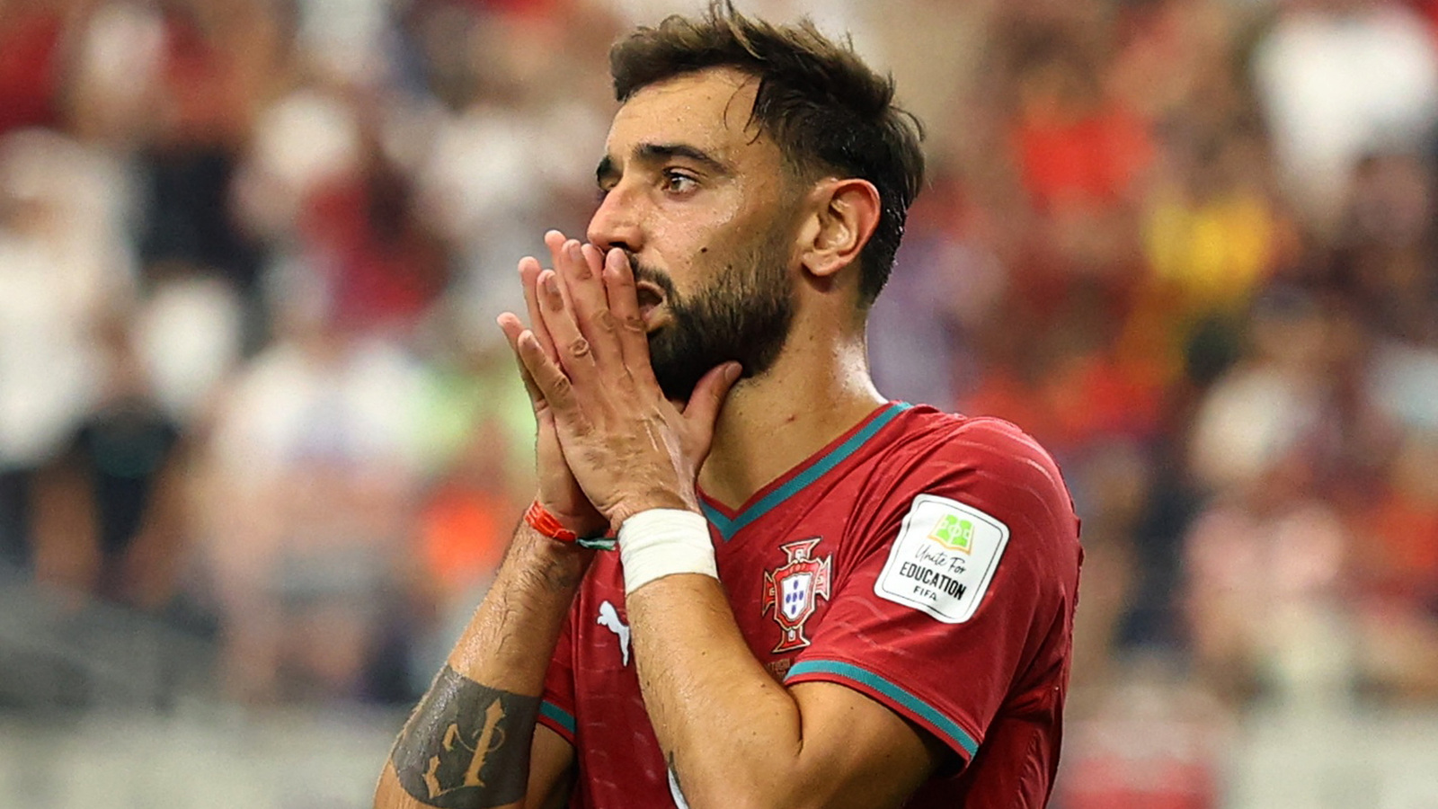 Bruno Fernandes and Diogo Dalot officially get new manager