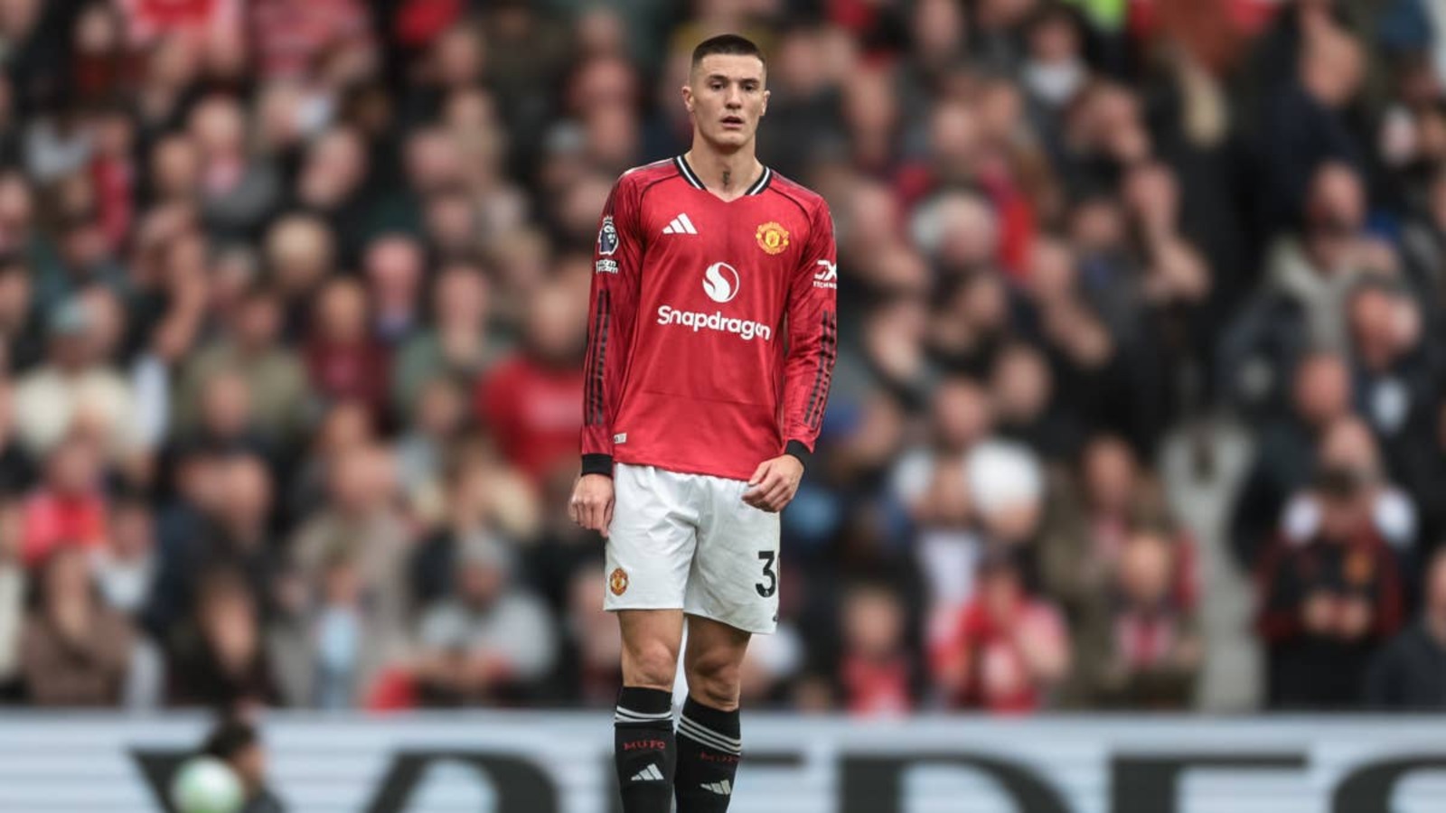 Why Is Benjamin Sesko Not Playing Tonight for Manchester United vs Sunderland?
