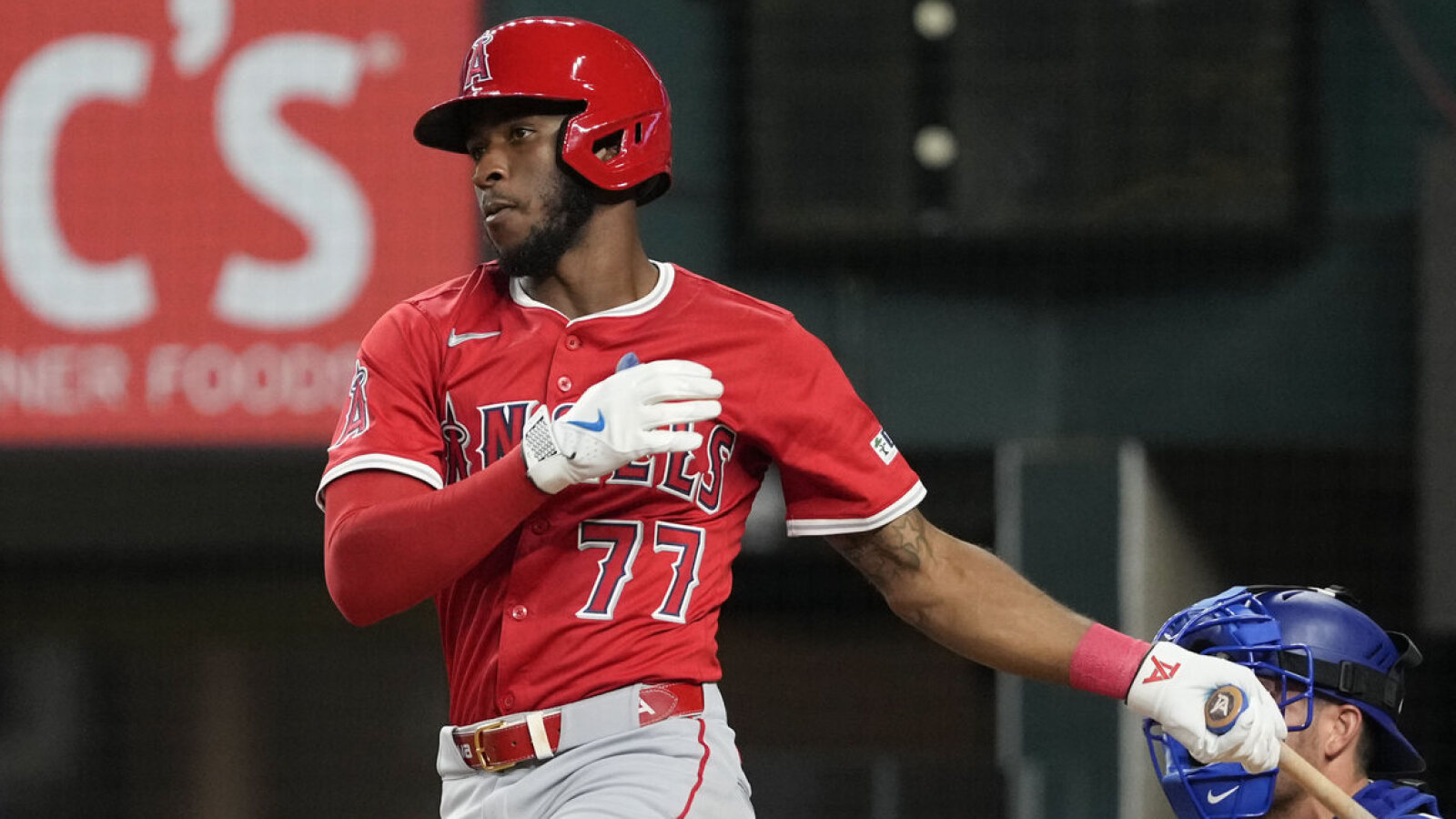https://www.yardbarker.com/media/a/4/a4aa495703217ada73cf15043a0fa620710becc9/thumb_16x9/angels-designate-former-batting-champion.jpg?v=1