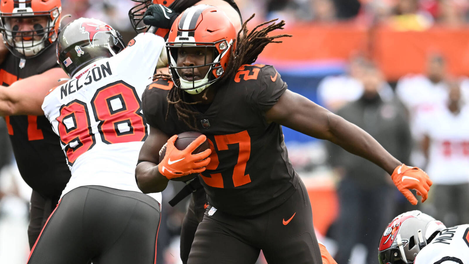 A new team is reportedly interested in RB Kareem Hunt Yardbarker