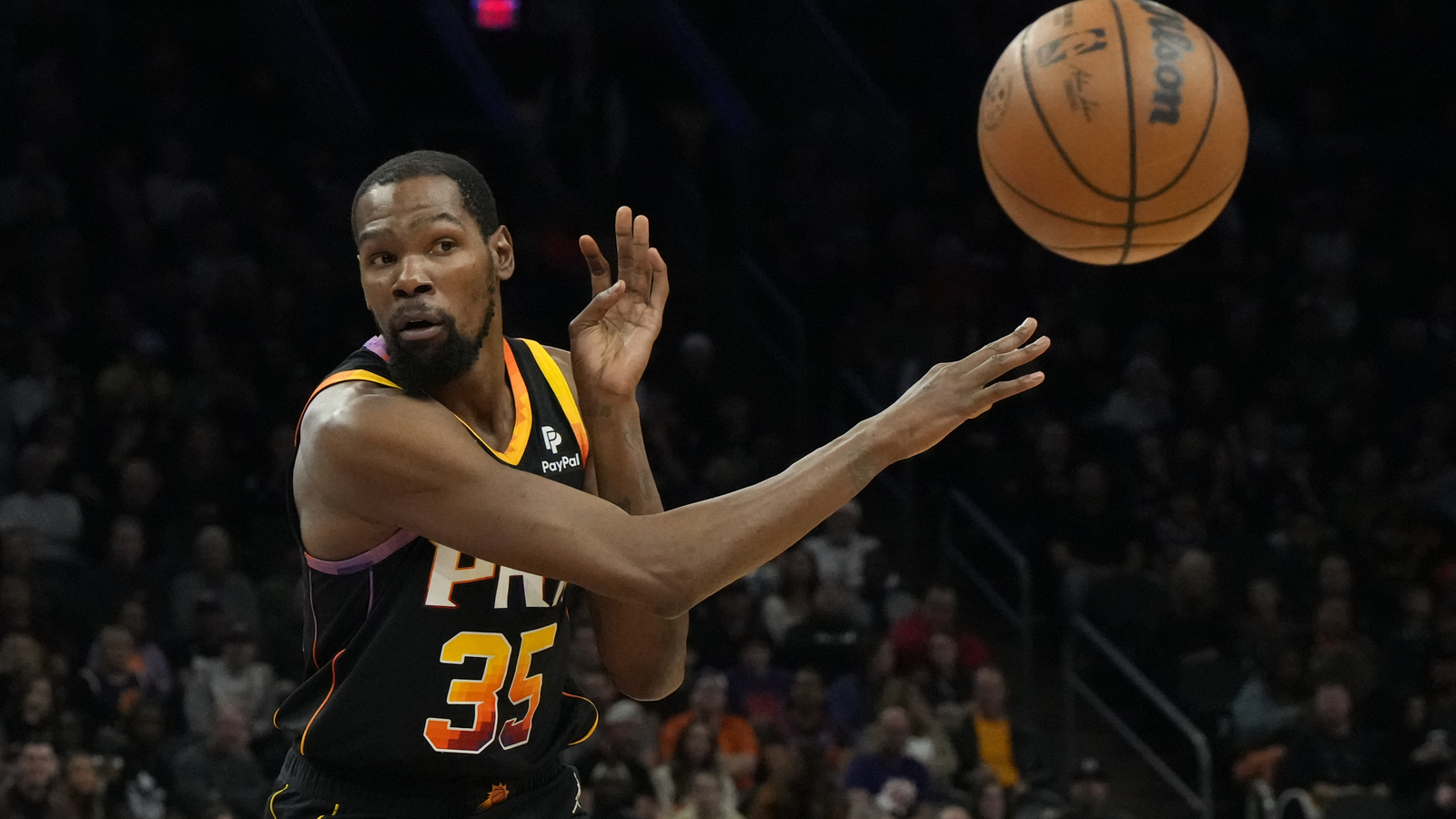 NBA futures: Should you be wary of this betting favorite?