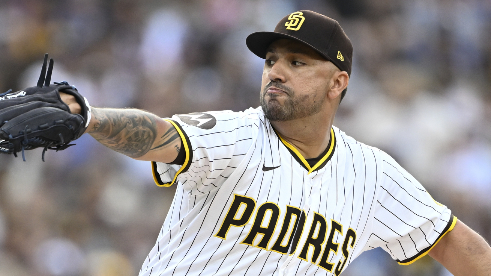 https://www.yardbarker.com/media/a/5/a5d2106d2362006370571fbd798f04b33e7b5ab9/thumb_16x9/padres-place-former-star-pitcher-on-il.jpg?v=1