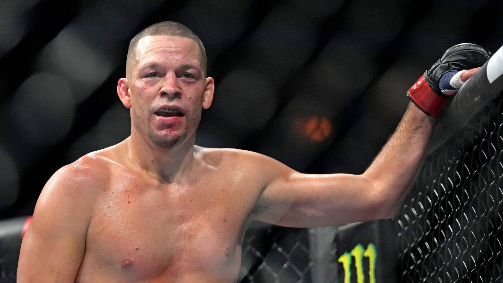 pro-boxer-not-impressed-with-nate-diaz-after-sparring-session-yardbarker