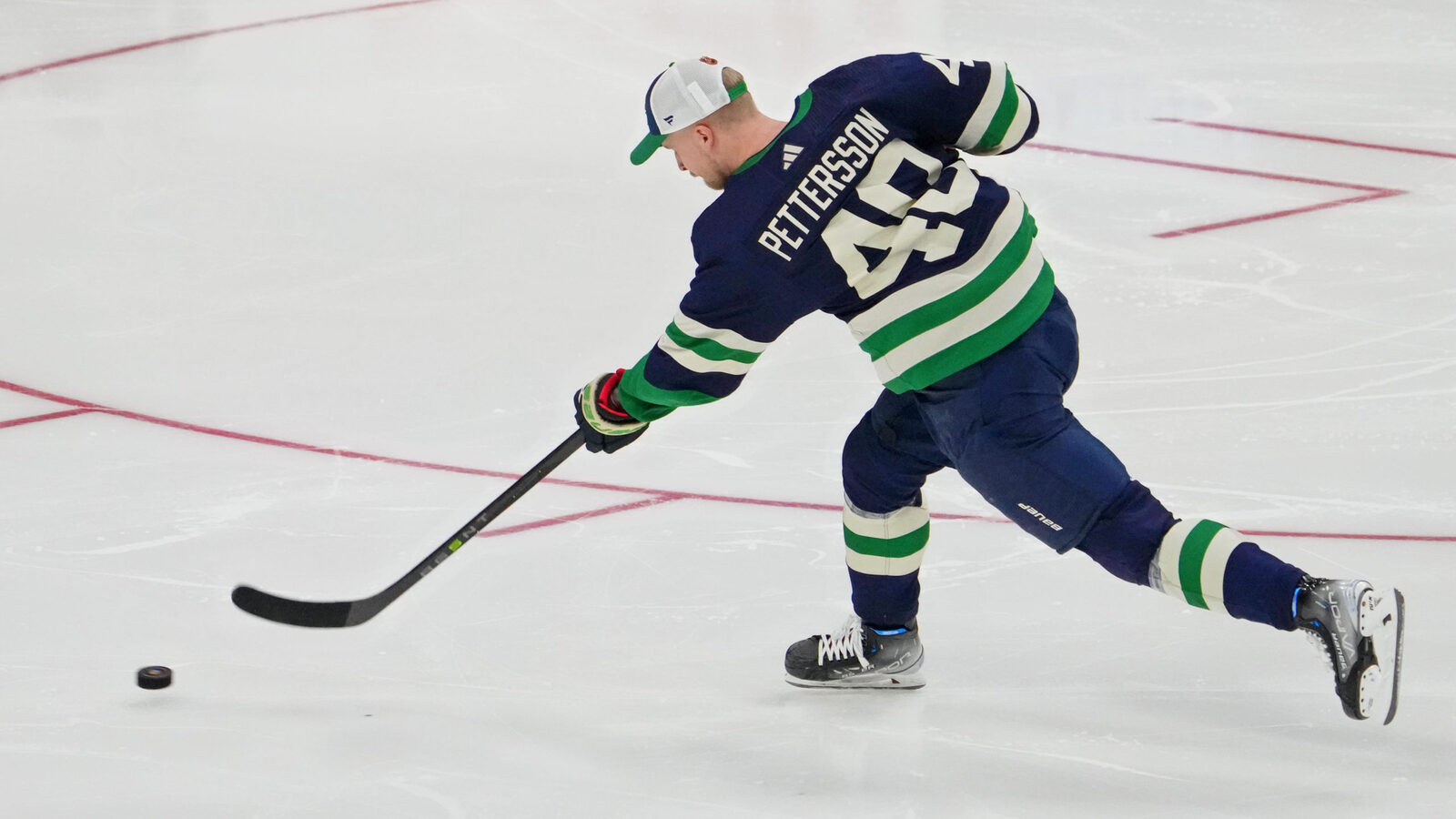 Elias Pettersson rips 103.2 mph shot to win NHL All-Star hardest shot competition - Vimarsana News