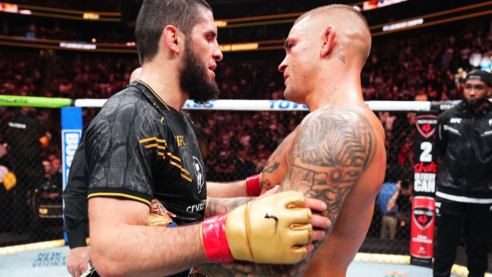 Dustin Poirier Discusses Islam Makhachev's Impressive UFC Streak