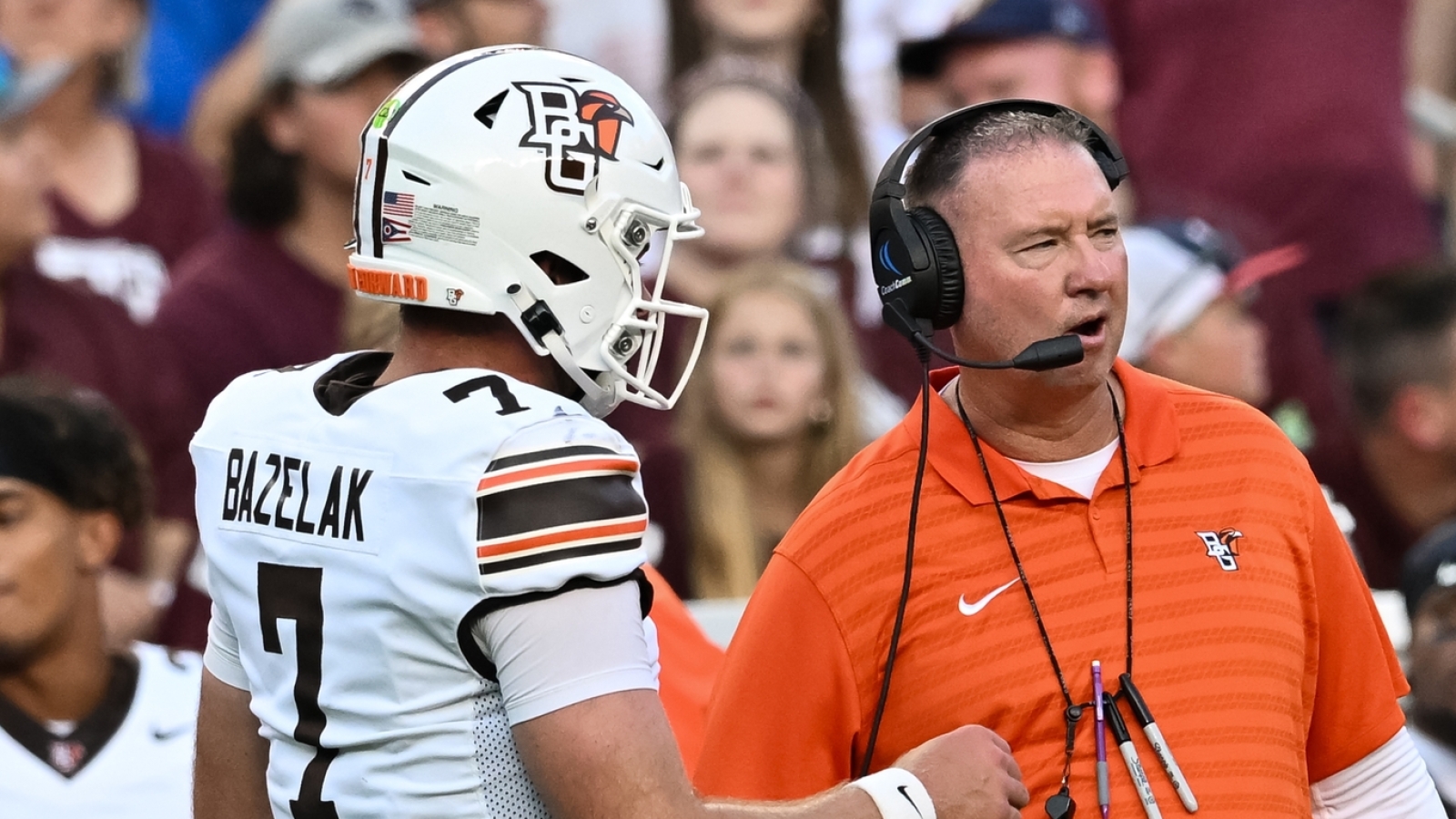 Watch: Bowling Green pulls off fake punt TD with backup QB | Yardbarker
