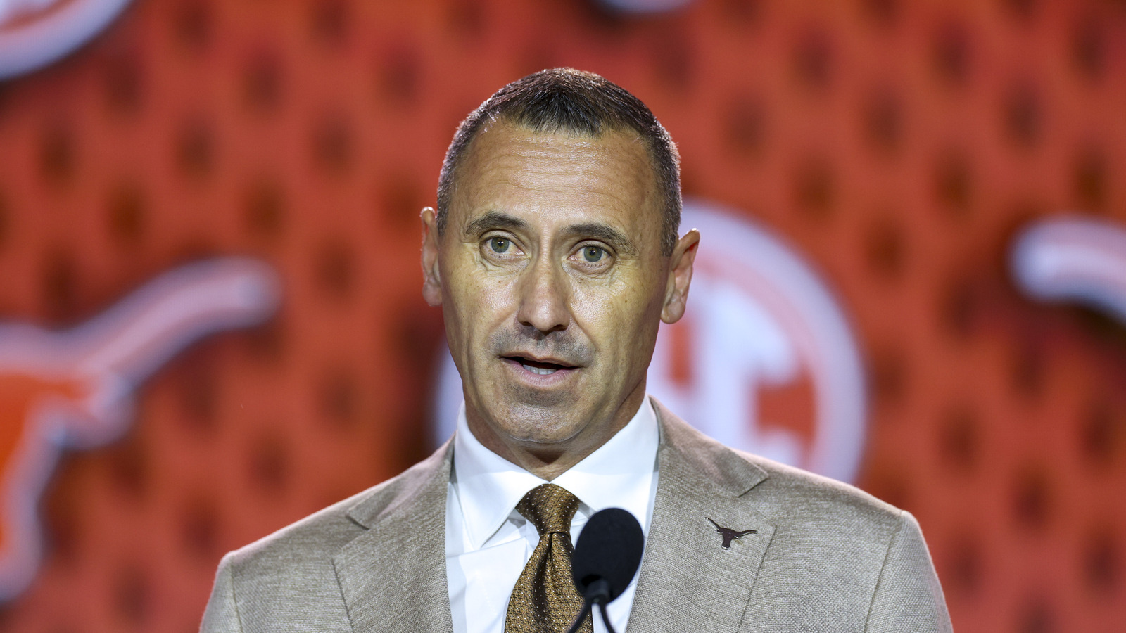 Steve Sarkisian Wants Texas To Change Game Script Against Ohio State