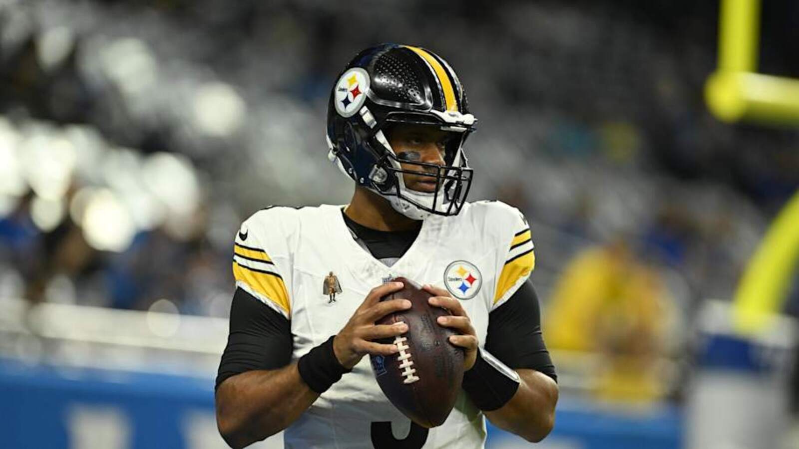 Insider Predicts Steelers Make QB Change vs Raiders Yardbarker