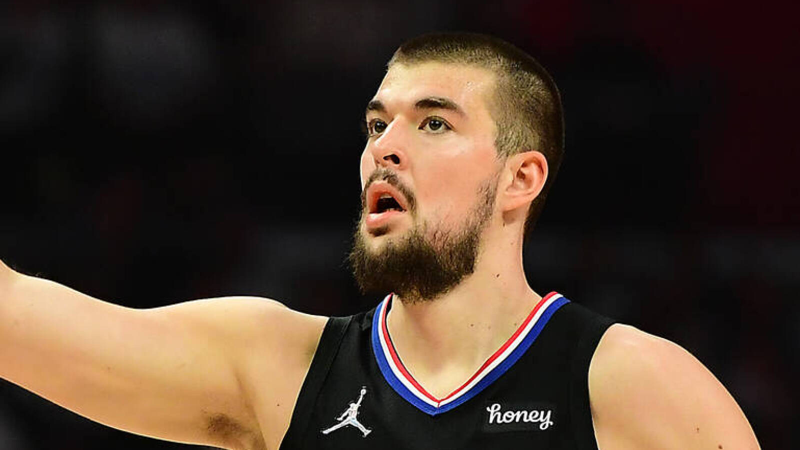 Clippers' Ivica Zubac hopes to remain with team Yardbarker