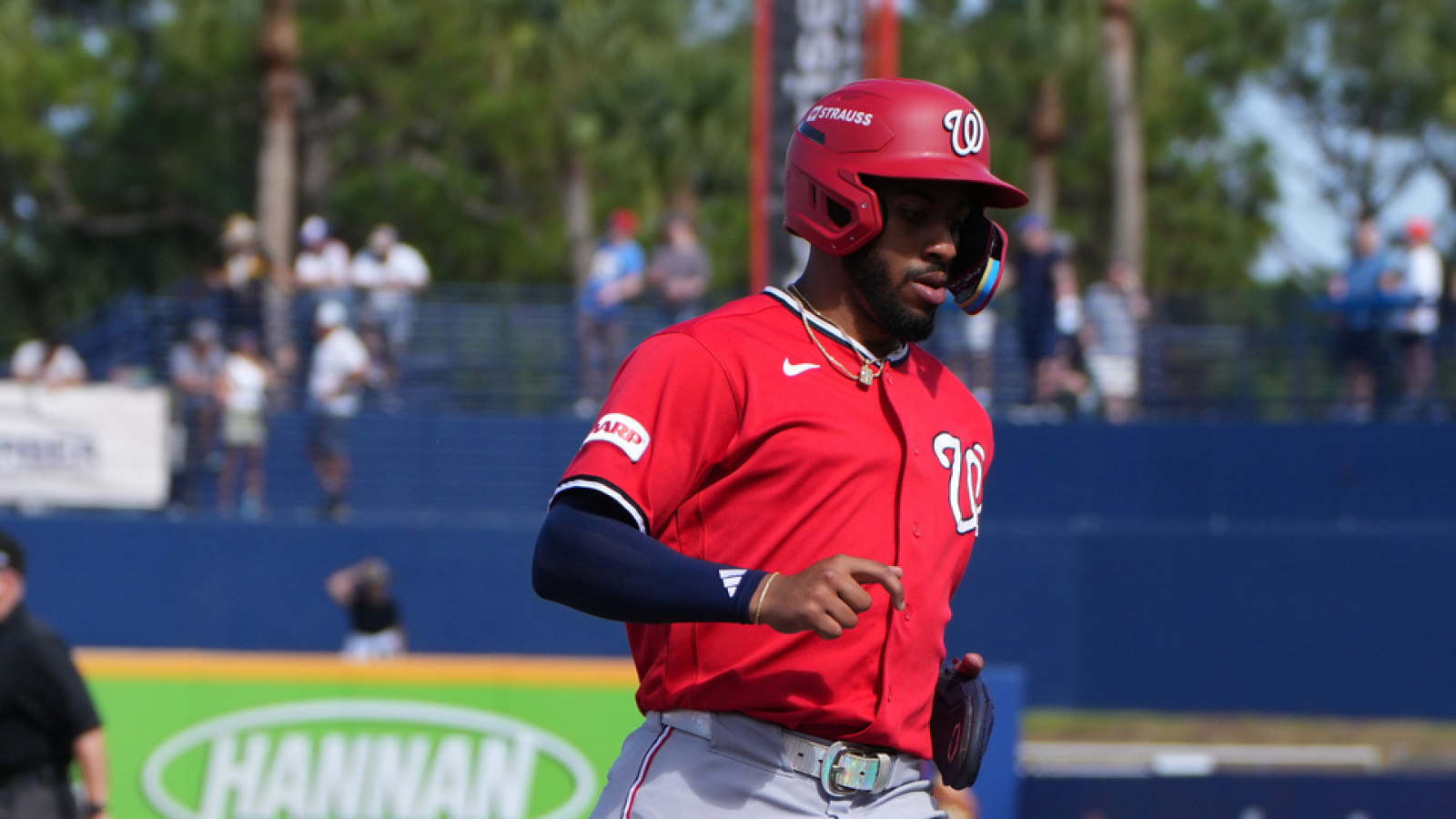 https://www.yardbarker.com/media/a/7/a79bd90f60ff949b3ea2046f8f3b63412164873b/thumb_16x9/orioles-nationals-complete-first-trade-between.jpg?v=1