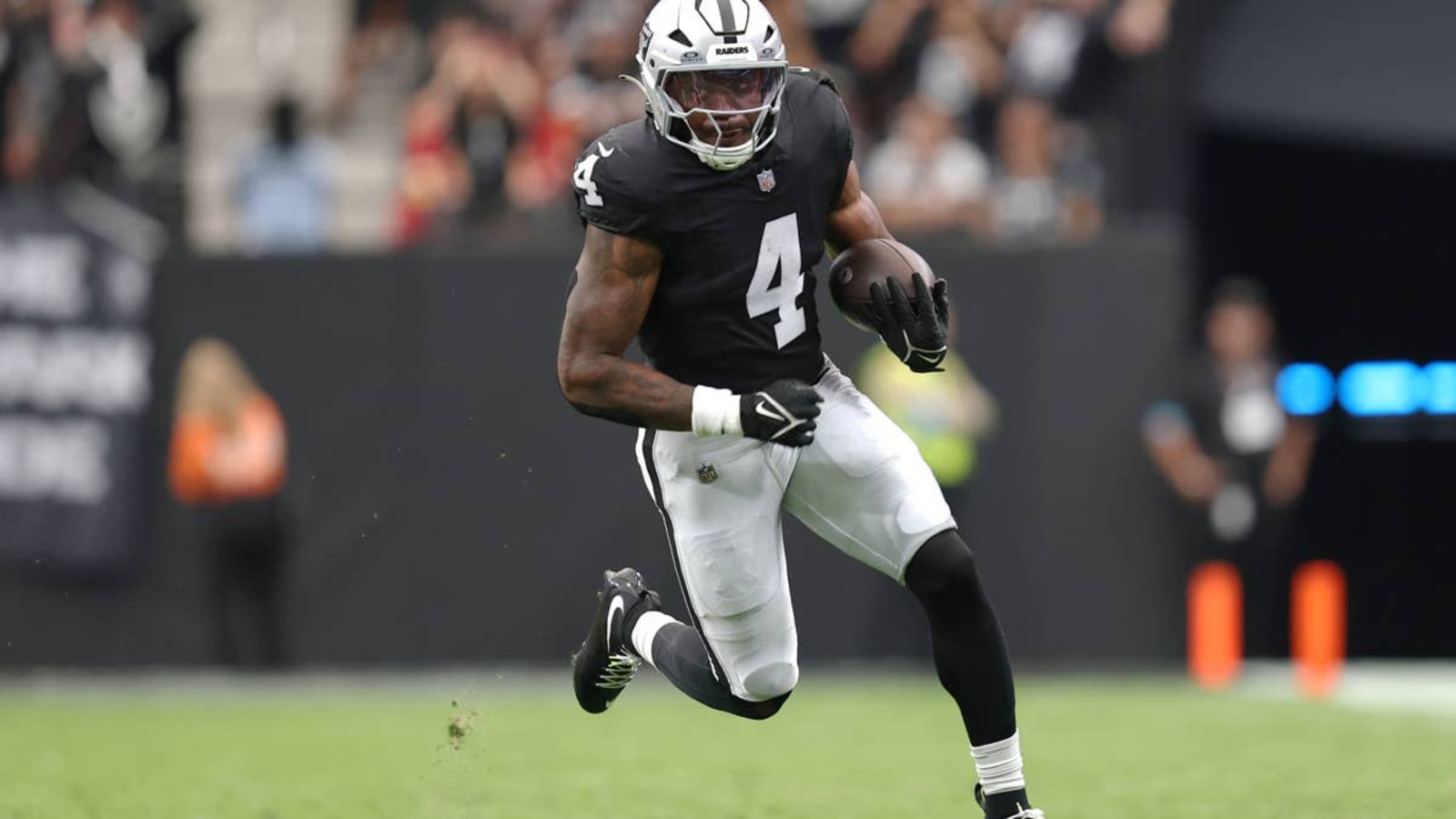 Ashton Jeanty, Raiders’ Rushing Attack is Still a Disaster | Yardbarker