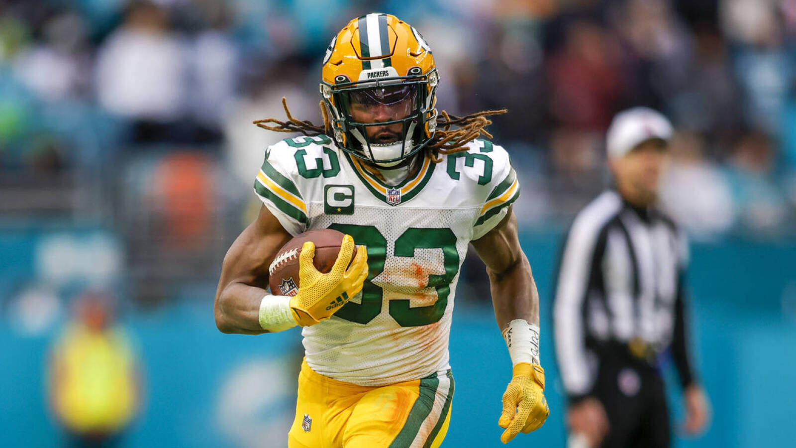 Packers have two players in PFF's top 32 RBs list - Vimarsana News