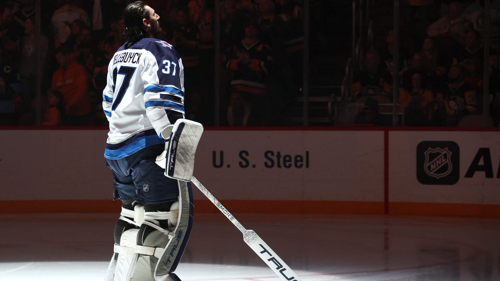 Jets proving they don’t rely on Connor Hellebuyck