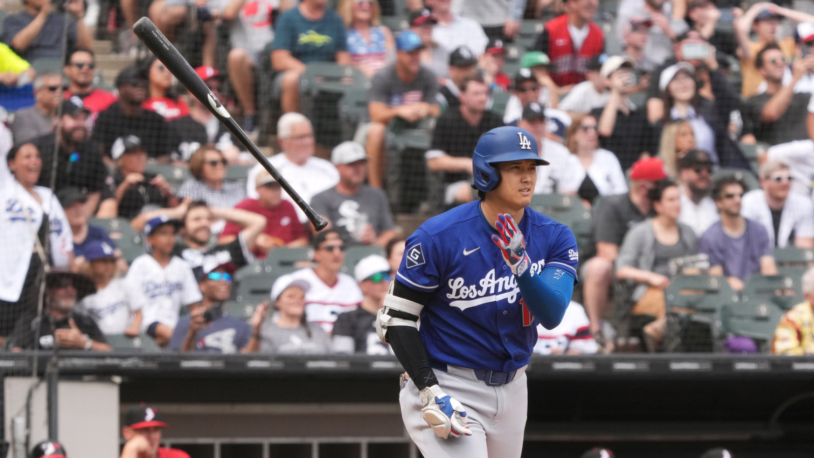 https://www.yardbarker.com/media/a/9/a90e66ee27248ae5d7483a3c1fbba7dbe1e934d4/thumb_16x9/single-season-hr-leaders-team-quiz.jpg?v=1