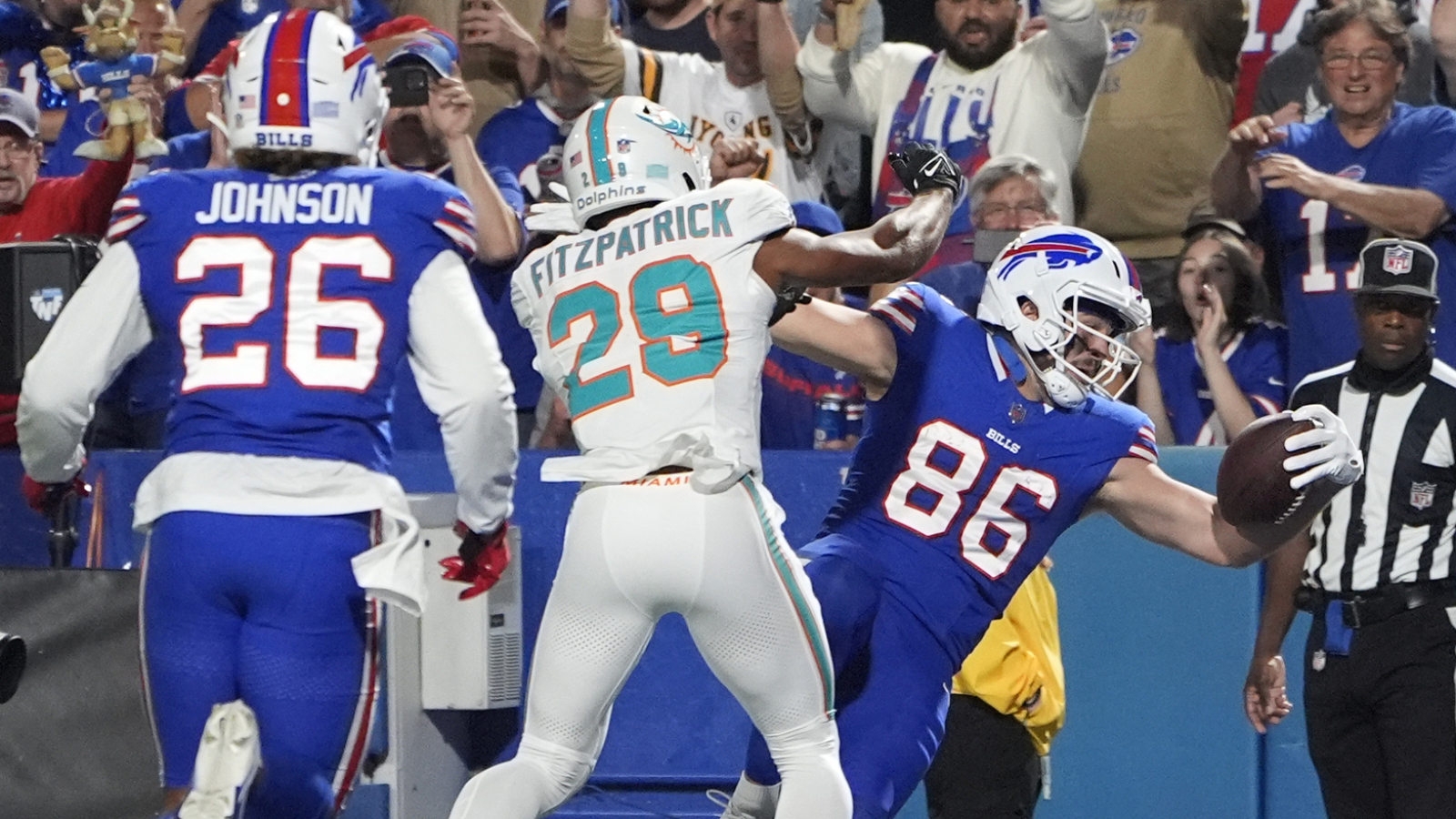 https://www.yardbarker.com/media/a/9/a98adb95cfe98a1b7e6249d2212296ac82f9c1db/thumb_16x9/nfl-tight-end-rookie-receptions-record-quiz.jpg?v=1