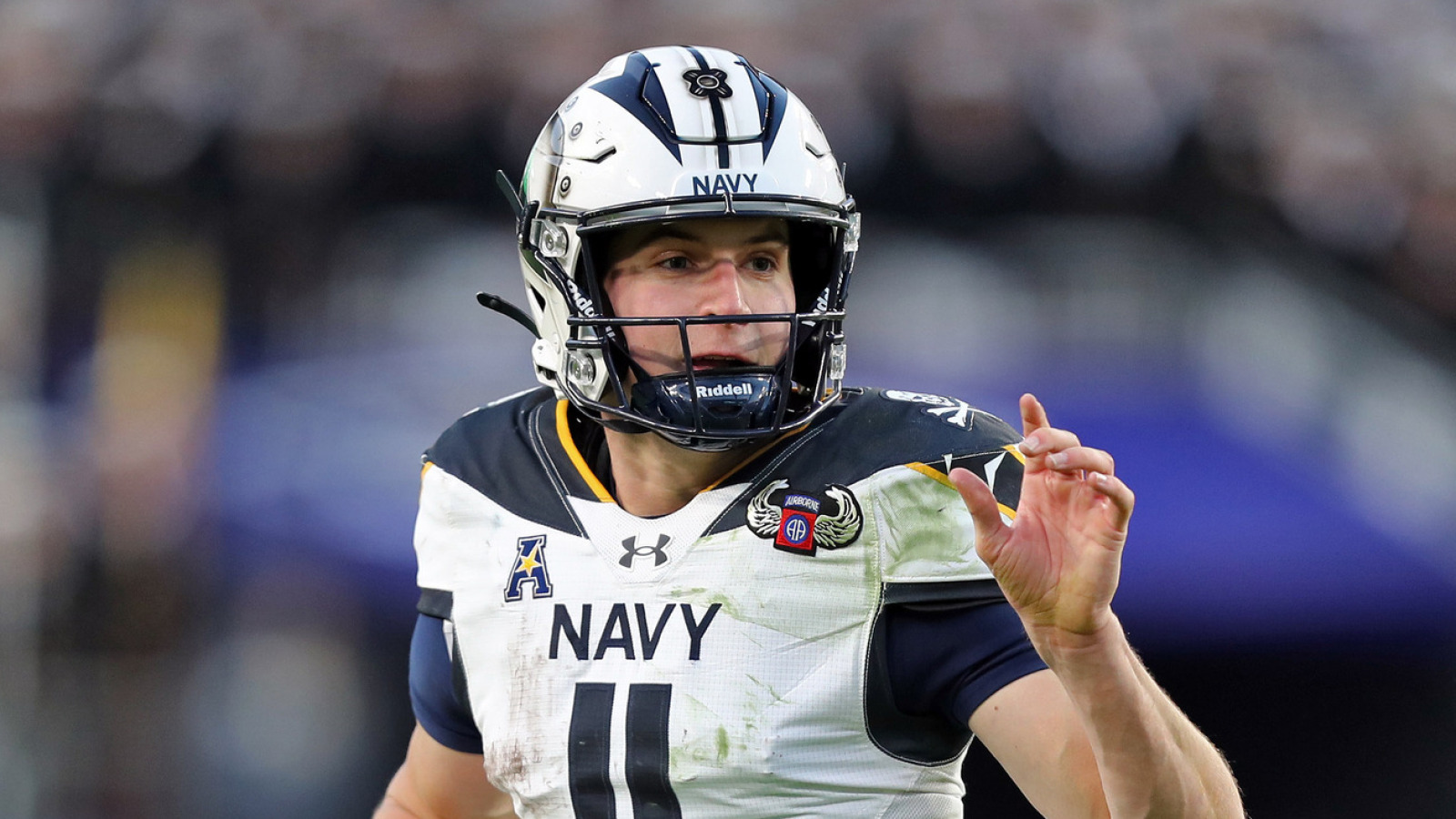 https://www.yardbarker.com/media/a/9/a9bed9d2768e437abdb08bb7b4c8cd334243ac21/thumb_16x9/top-heisman-candidates-per-mid-major-conference.jpg?v=1