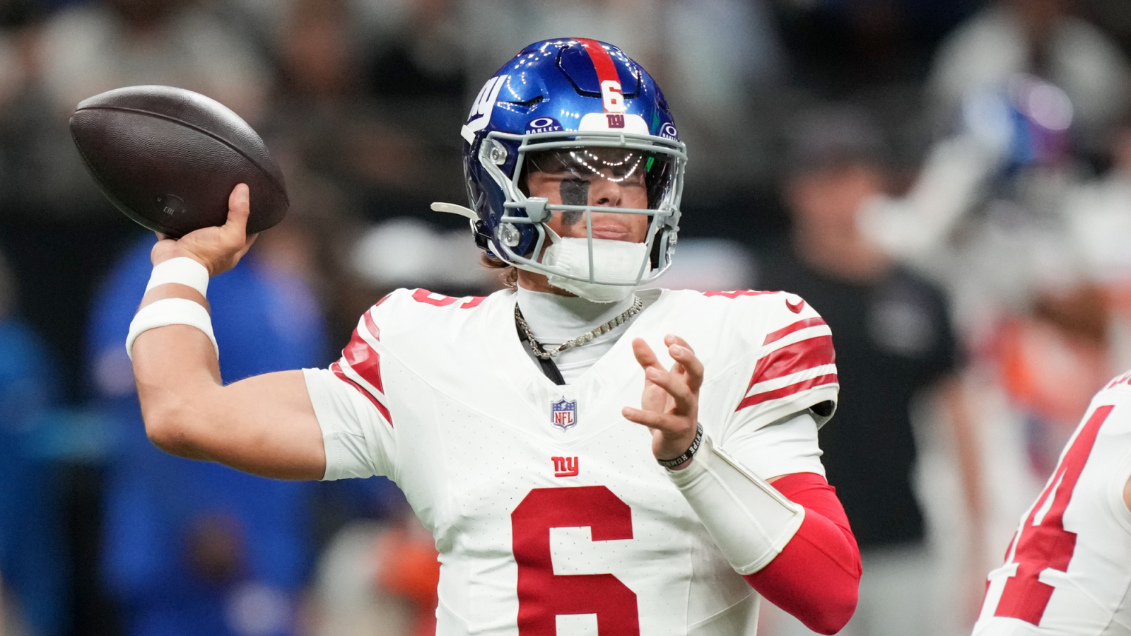 https://www.yardbarker.com/media/a/9/a9d41a1b414d60d7e78c15fe1040e8ab6168a19c/thumb_16x9/jaxson-dart-discusses-playing-villain-eagles.jpg?v=1