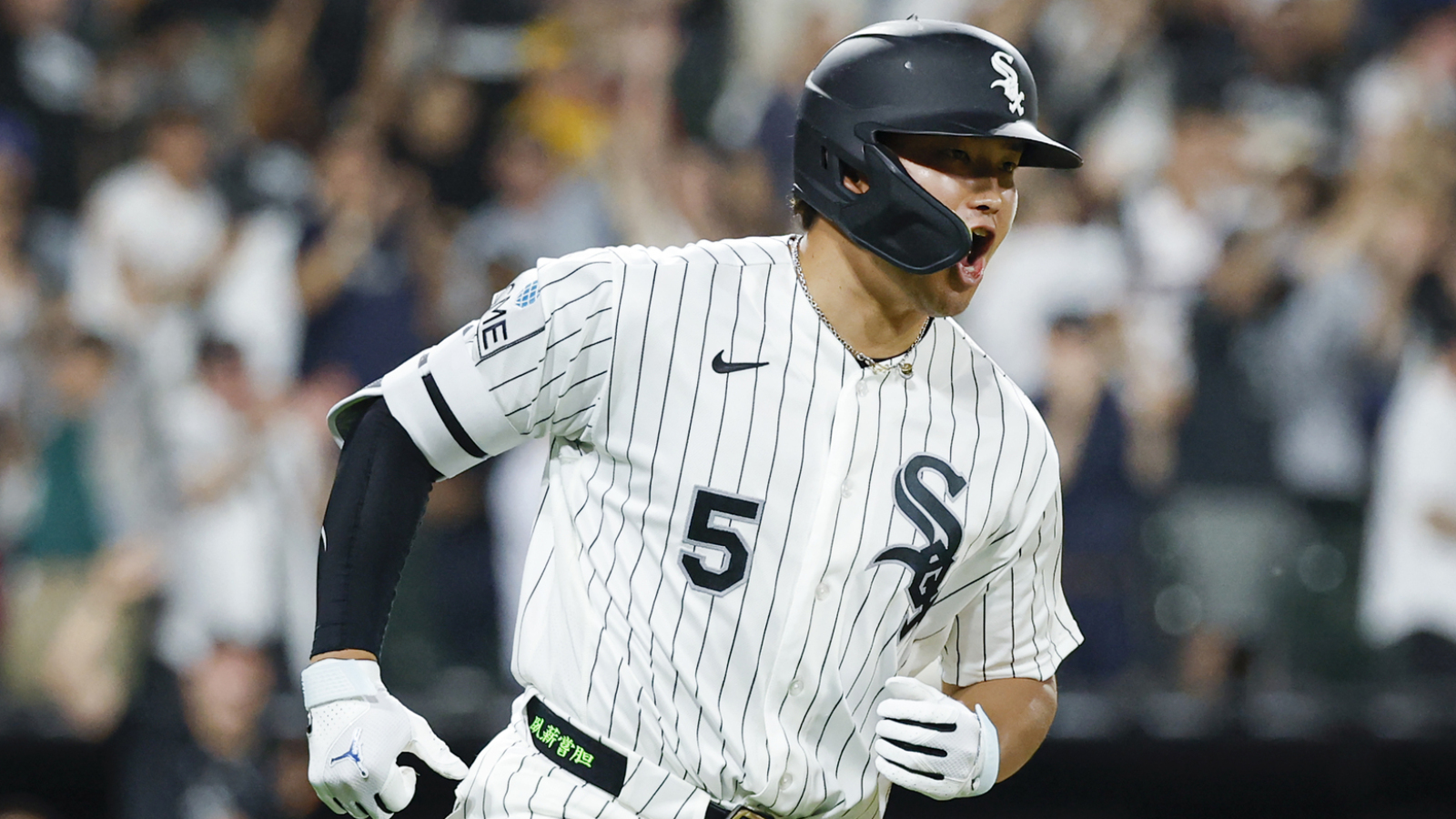 https://www.yardbarker.com/media/a/9/a9ed285c0fa18735a573e89674155a7bedff5b13/thumb_16x9/munetaka-murakamis-20th-hr-makes-early-season.jpg?v=2