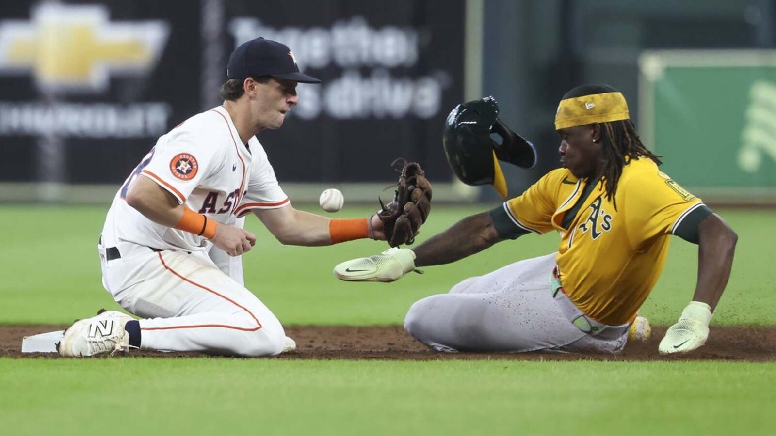 Athletics pounce on former teammate to put away Astros
