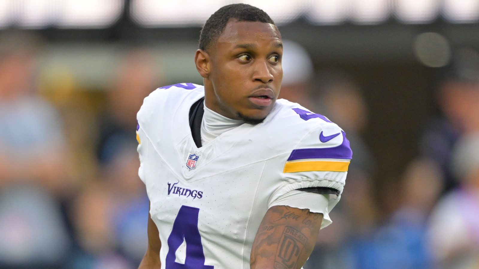 पूर्व वाइकिंग्स स्टैंडआउट रोंडेल मूर का 25 वर्ष की आयु में निधन