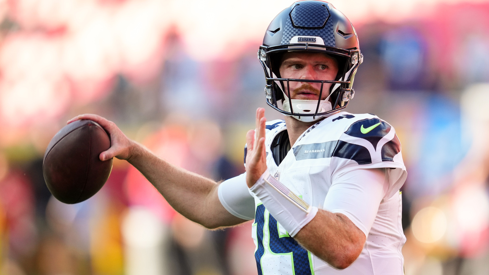 https://www.yardbarker.com/media/a/a/aa39f87c6533e284a91c2742d42bfeba6385d33e/thumb_16x9/seahawks-sam-darnold-admits-fearing-worst-his.jpg
