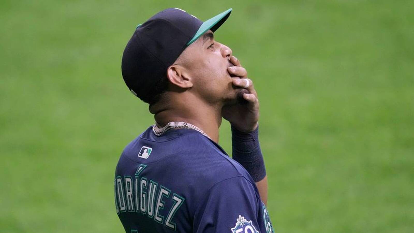 Brewers' Record-Tying Blowout Win Aided By Mariners Star's Embarrassing Mistake