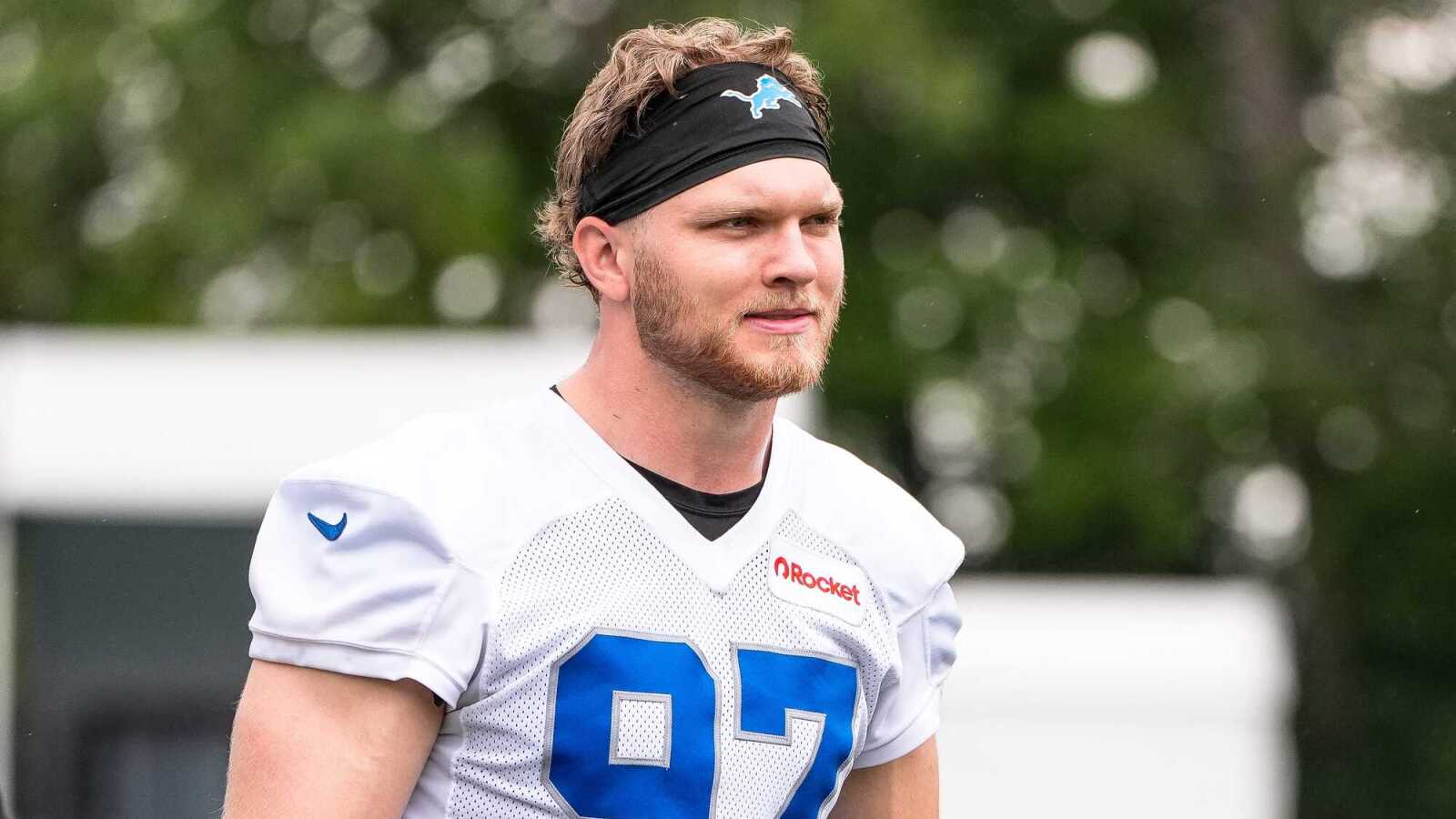 https://www.yardbarker.com/media/a/a/aa6a8c9bd10e1d8088728c4ee9ea03c2801f6282/thumb_16x9/four-important-nfl-players-returning-injury.jpg?v=1