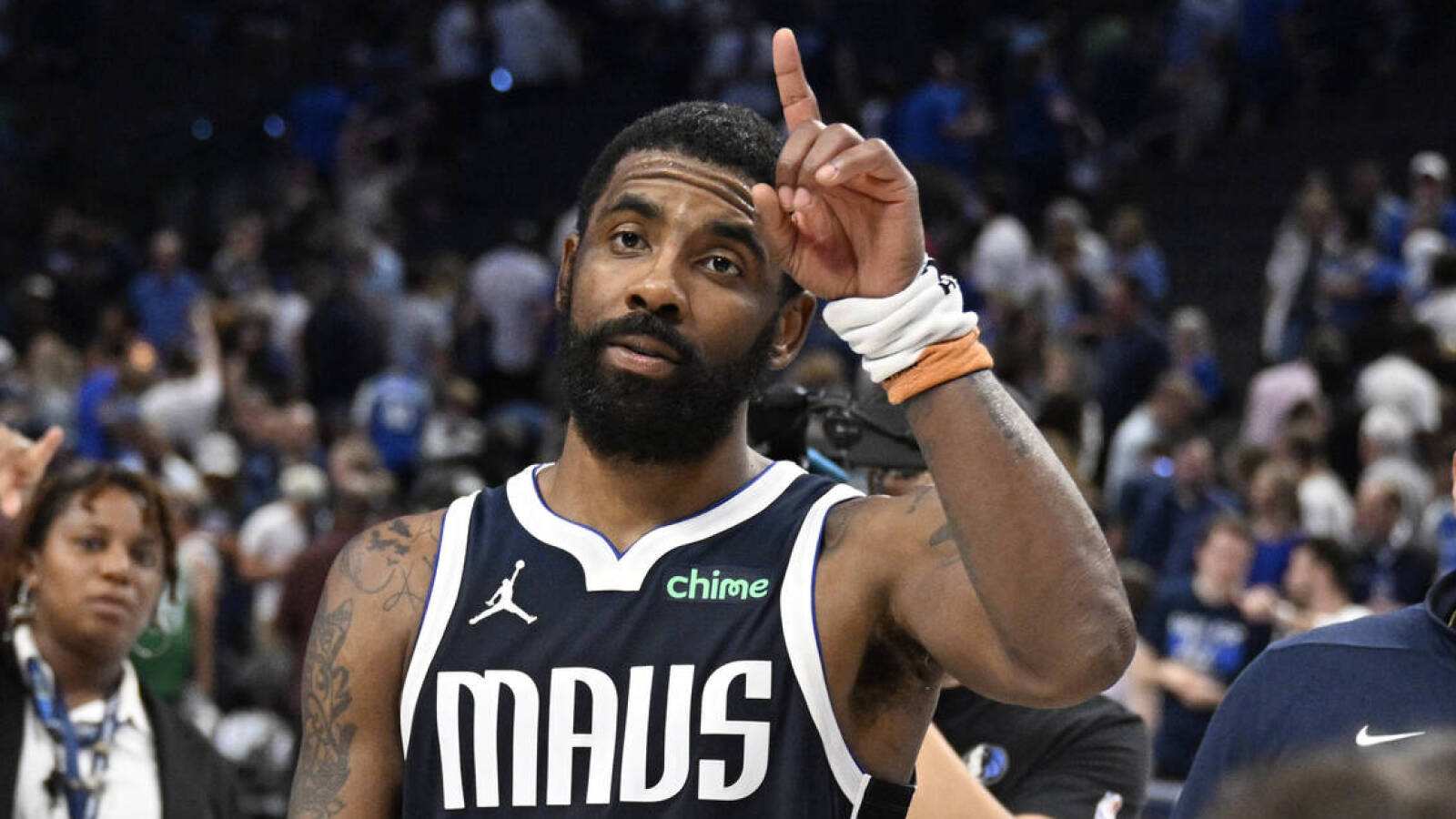 Kyrie Irving reacts to claims he and Luka Doncic are best backcourt ever - Vimarsana News