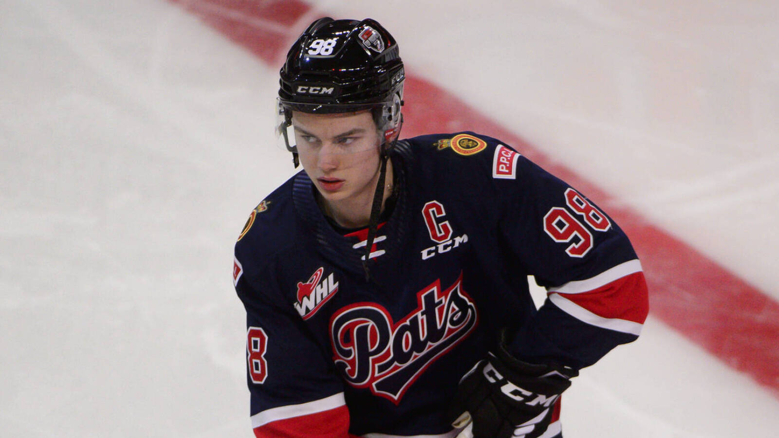 How will the addition of Connor Bedard change the trajectory of the Blackhawks? - Vimarsana News