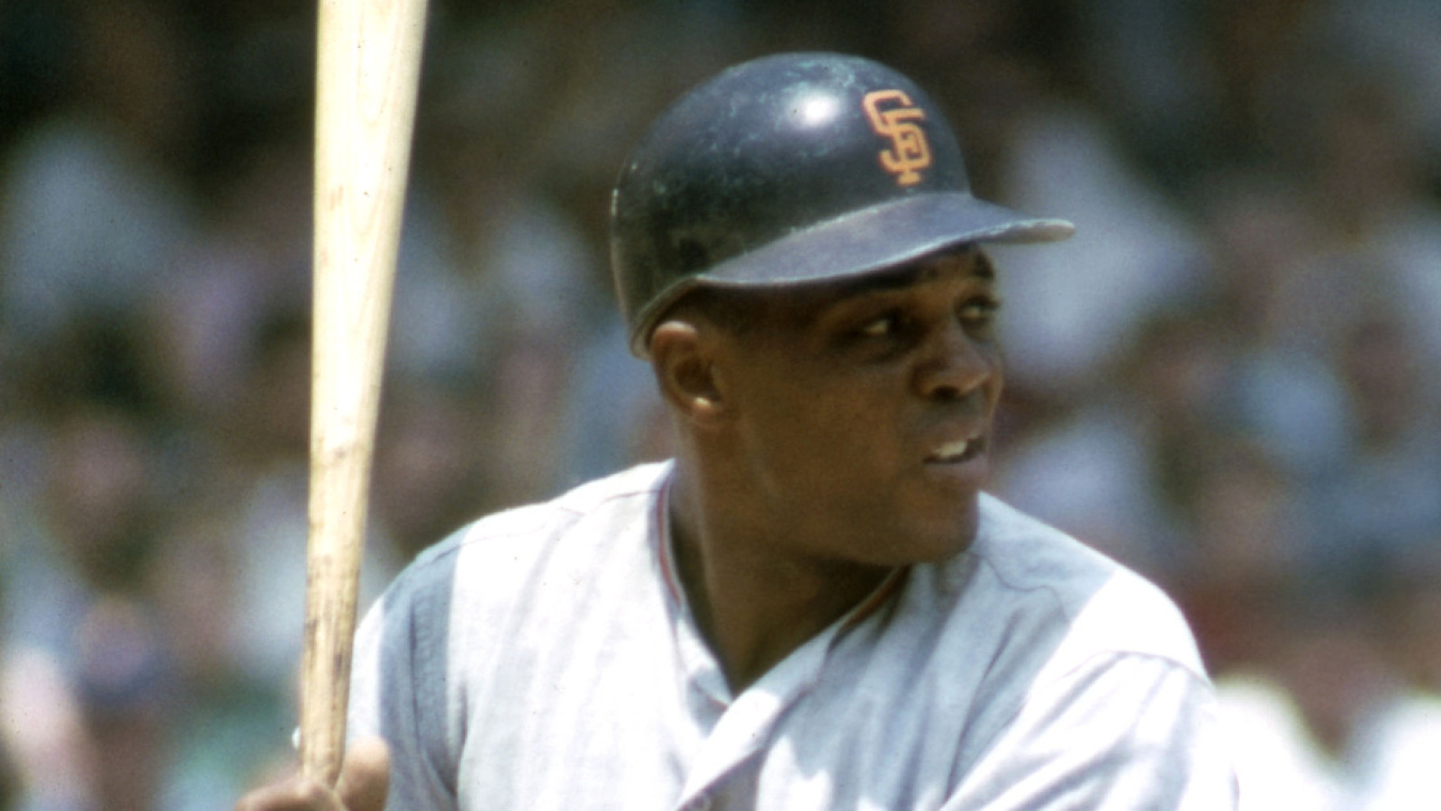 MLB legend, Hall of Famer Willie Mays dies at 93
