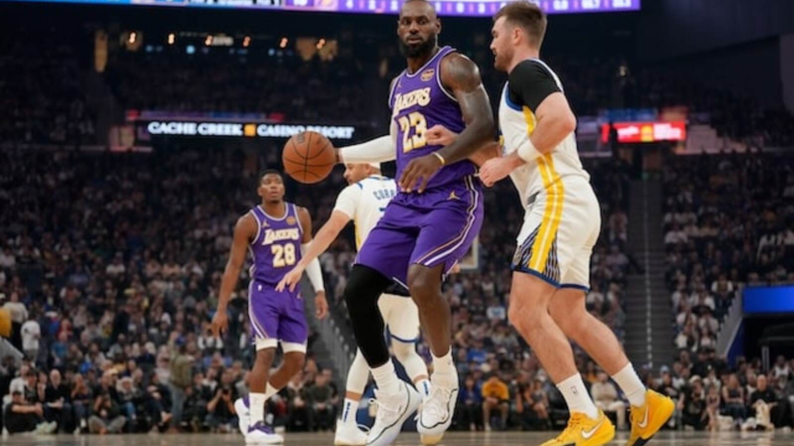 LeBron James Gets Lakers Back On Track With Win Over Warriors | Yardbarker
