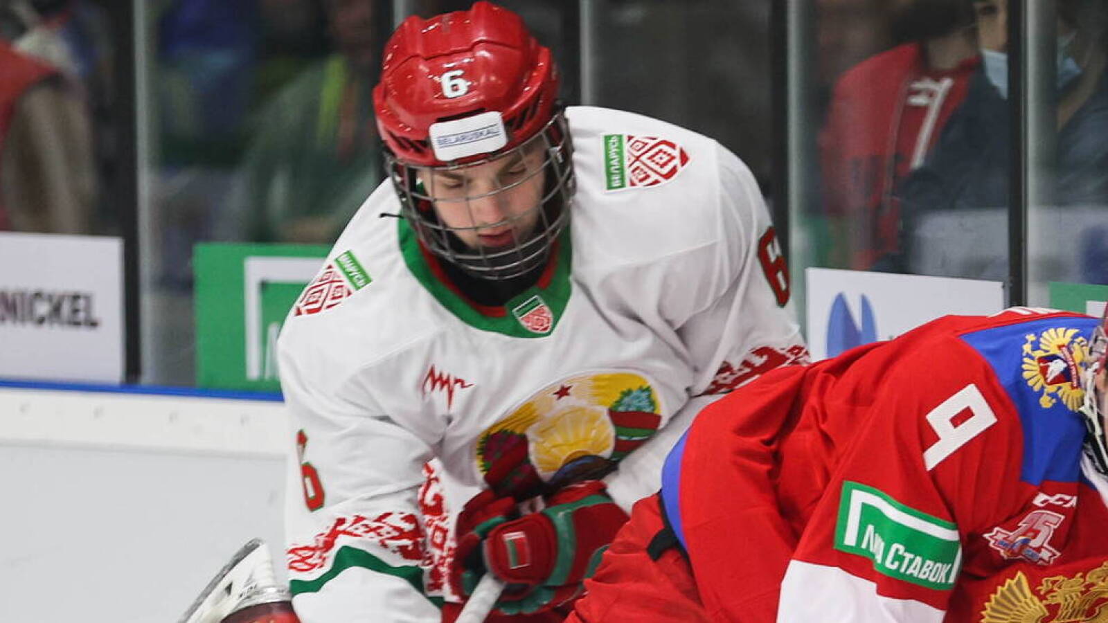 Potential top five 2025 NHL Draft pick commits to Michigan State