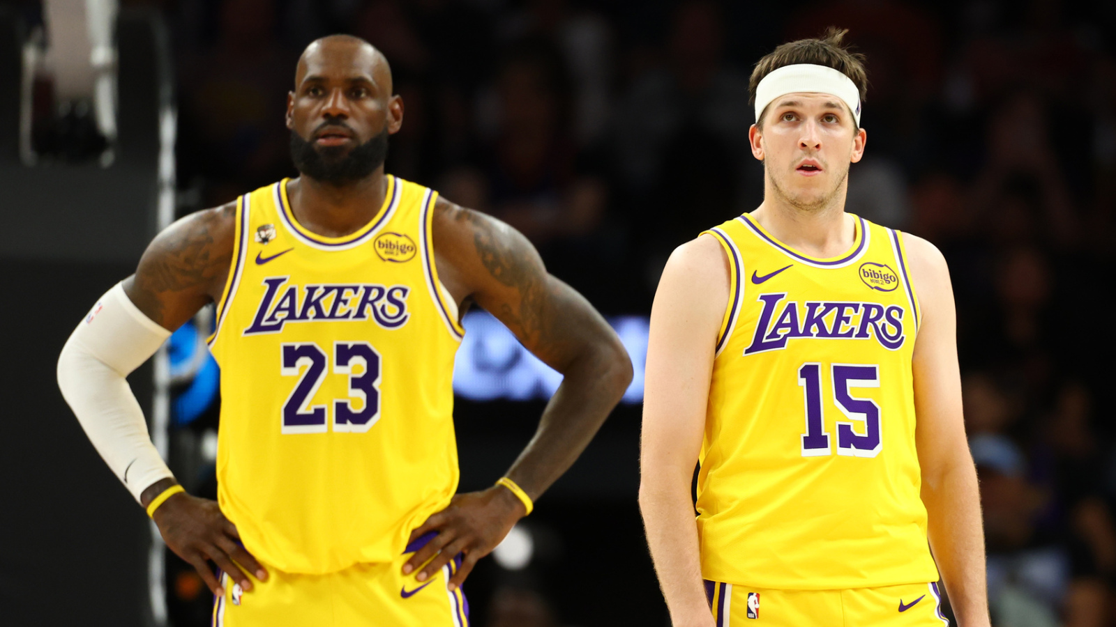 https://www.yardbarker.com/media/a/b/ab5a35012a154661a946ec46ba06137583151774/thumb_16x9/lakers-austin-reaves-gives-thoughts-on-life.jpg?v=1