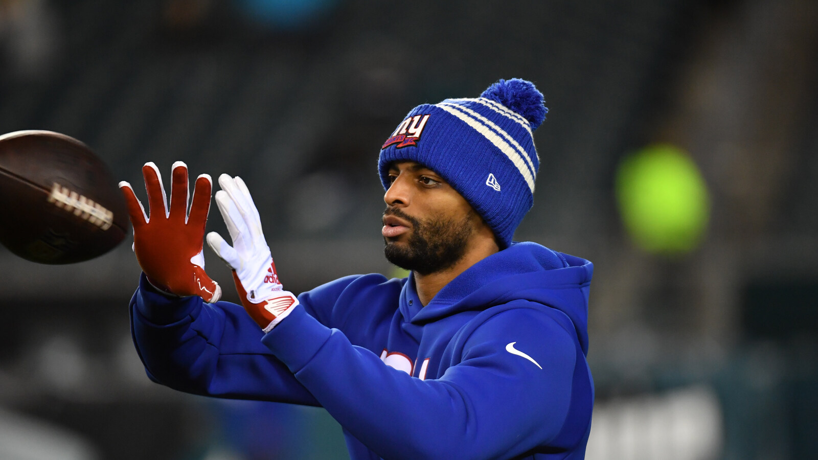 Should the Giants extend WR Darius Slayton? - Vimarsana News
