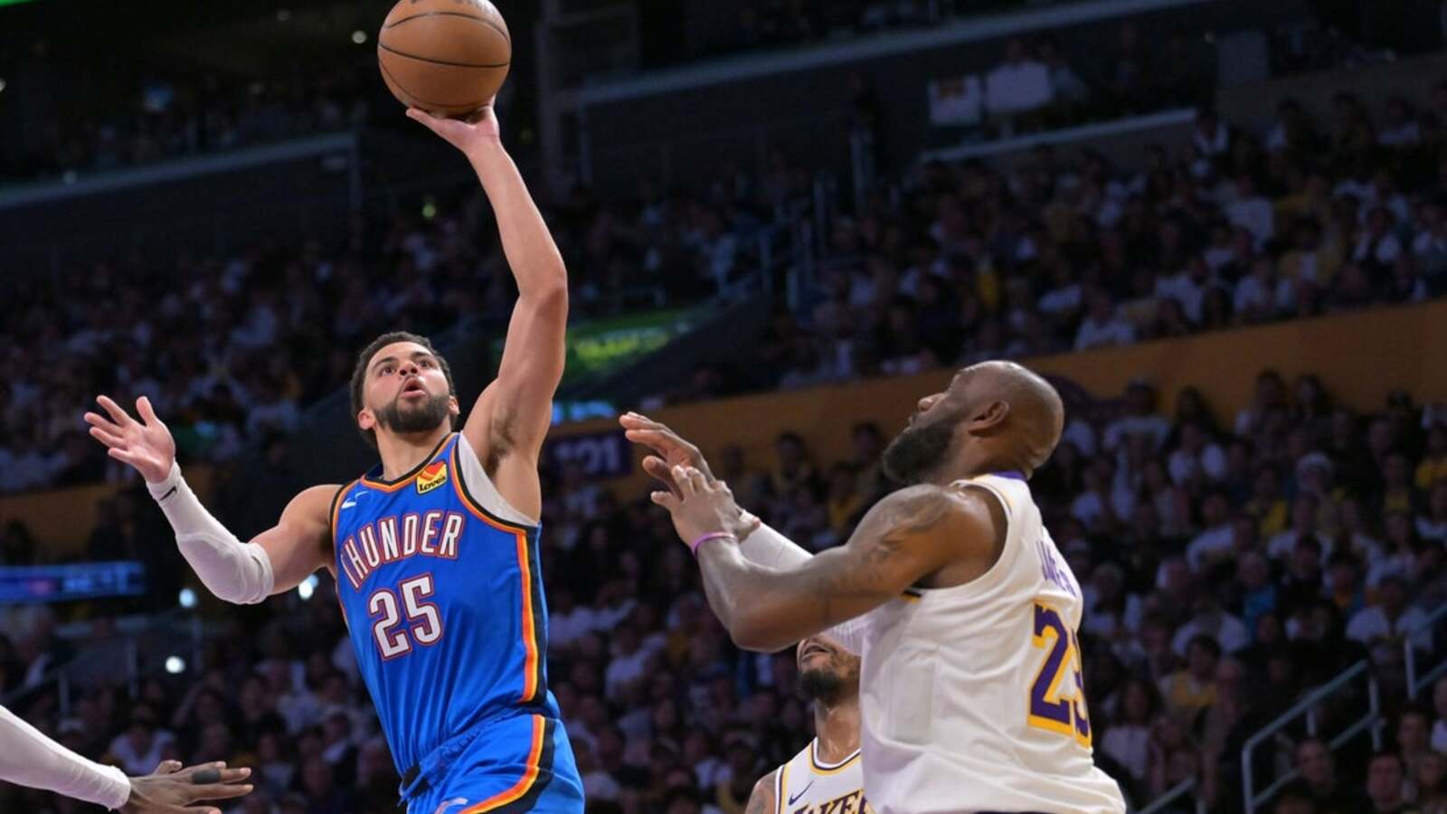 Thunder look to complete sweep of Lakers in Game 4 | Yardbarker