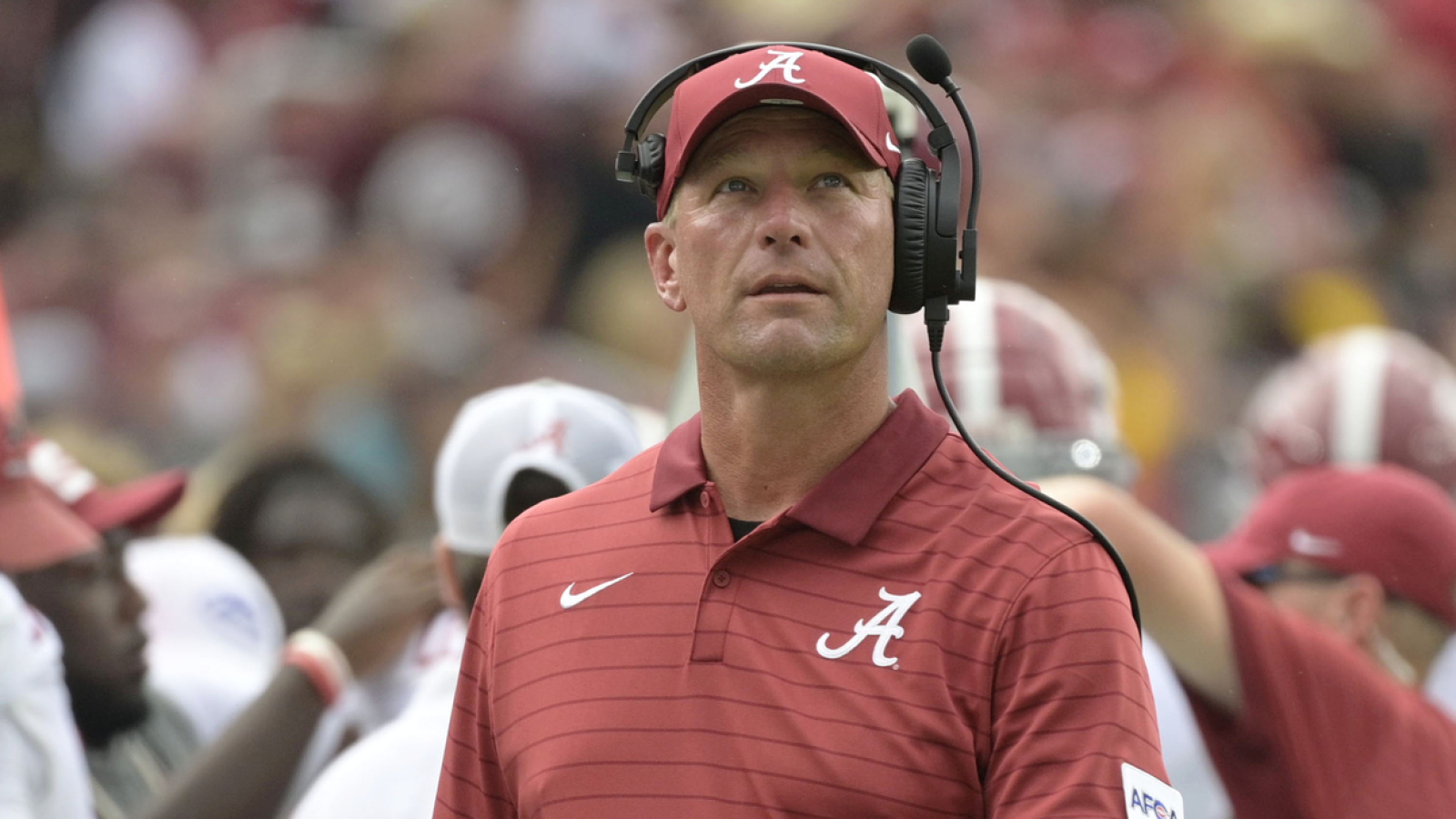 https://www.yardbarker.com/media/a/b/abb6351e1603d23143c799c4d096699775892e31/thumb_16x9/21-alabama-drops-lowest-ranking-nearly-two-decades.jpg?v=1