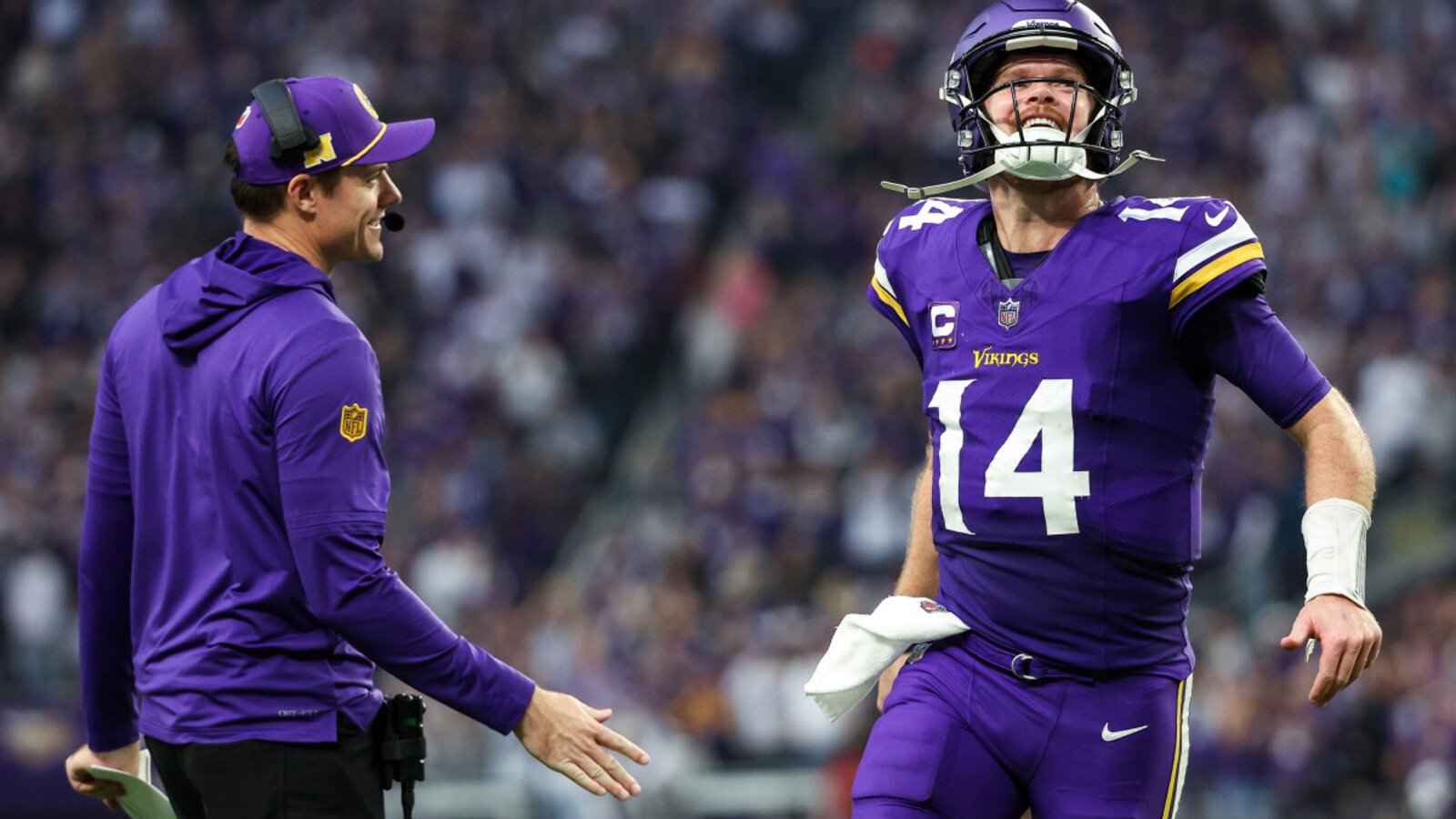 Cameras Catch Viking Coach's Telling Reaction to Sam Darnold ...