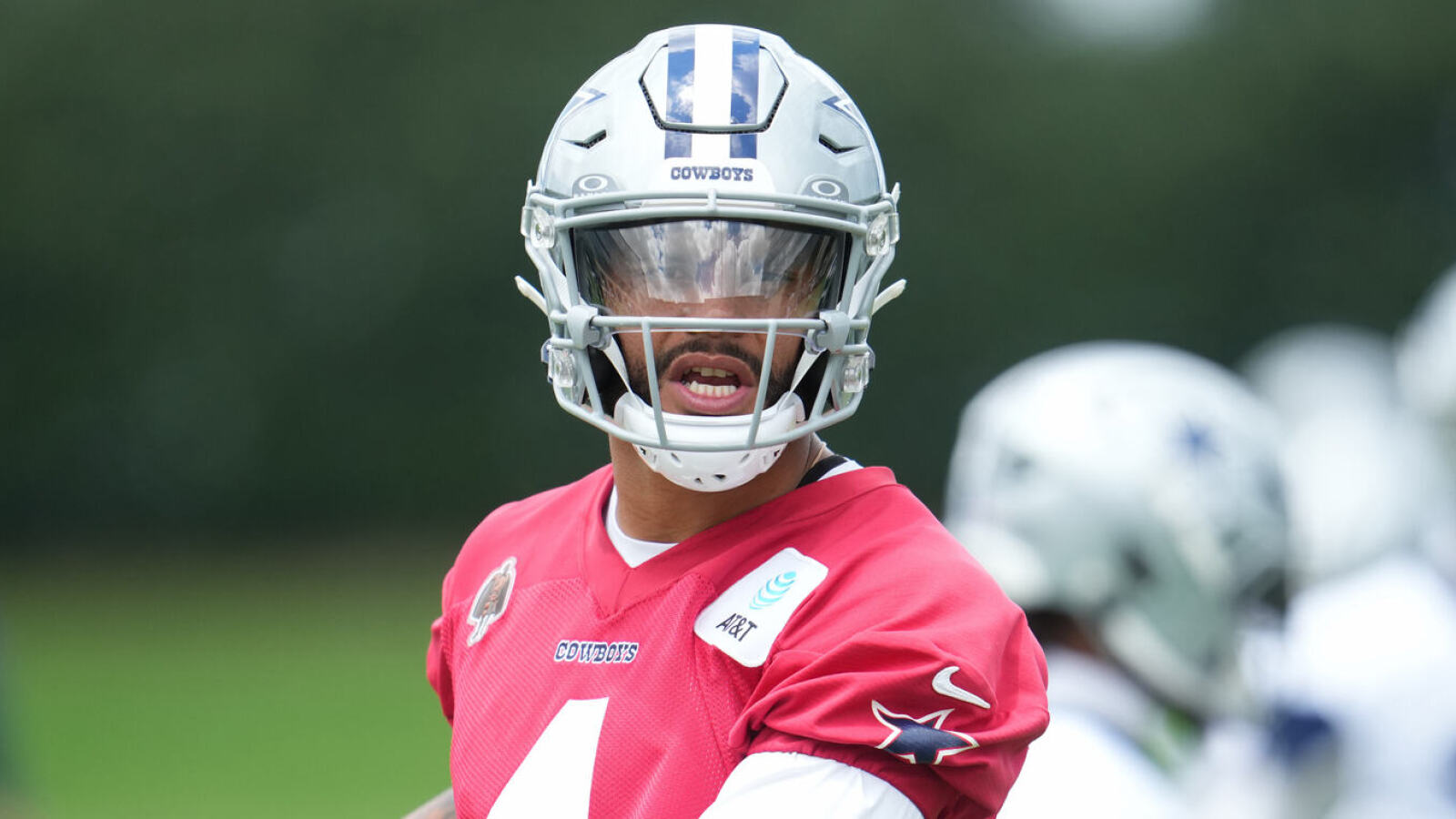 Dak Prescott Calls Cowboys Missing Playoffs 'Sucks' While Praising New Defense