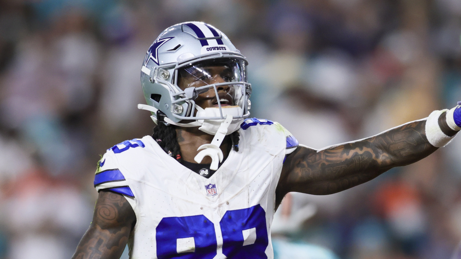 Cowboys submit new extension offer to WR CeeDee Lamb