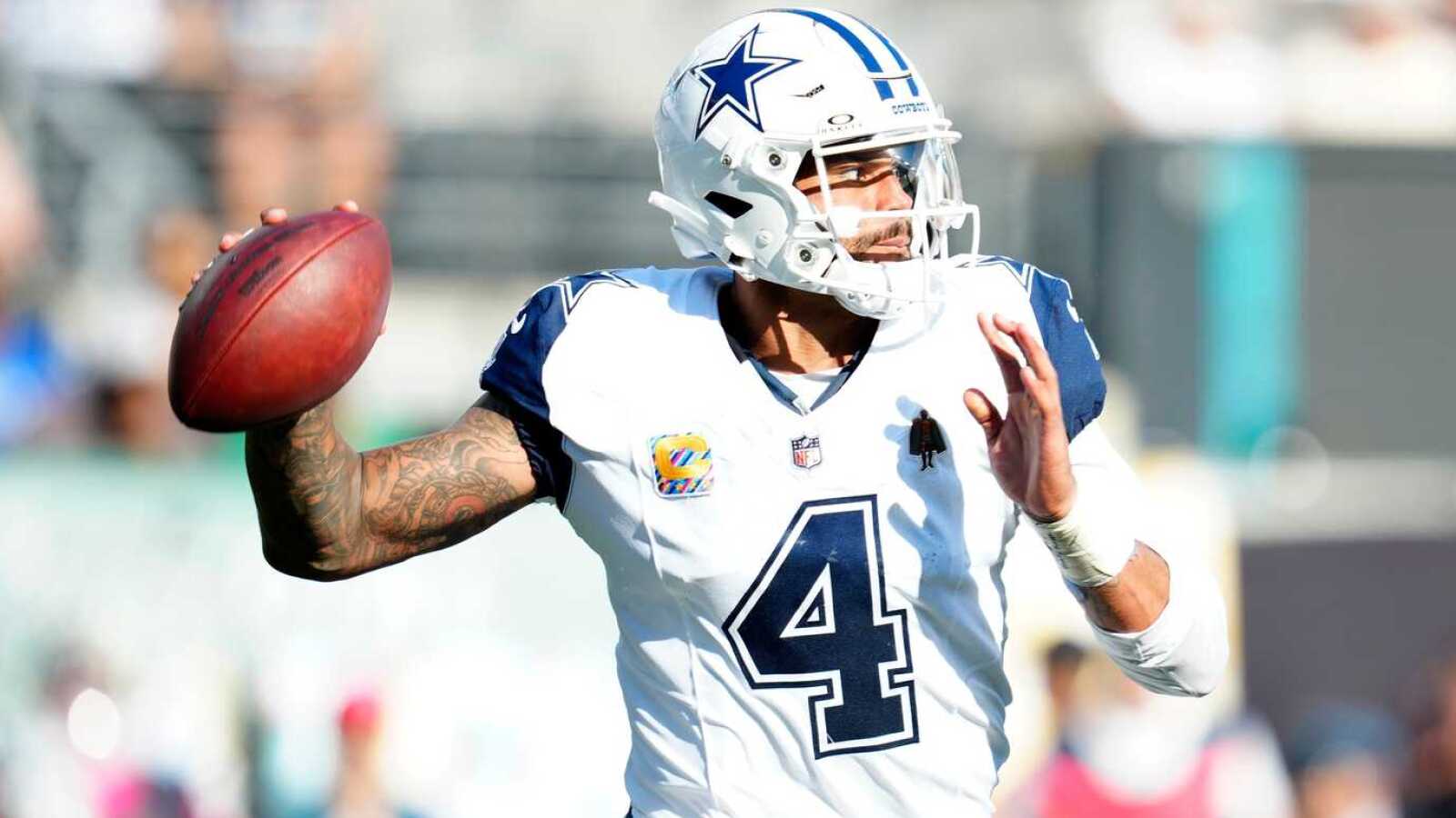 https://www.yardbarker.com/media/a/c/acff8ed2aaf9e51a2cd693695fdb8d73f251b648/thumb_16x9/dak-prescott-refuses-rico-dowdle-bulletin-board.jpg?v=1