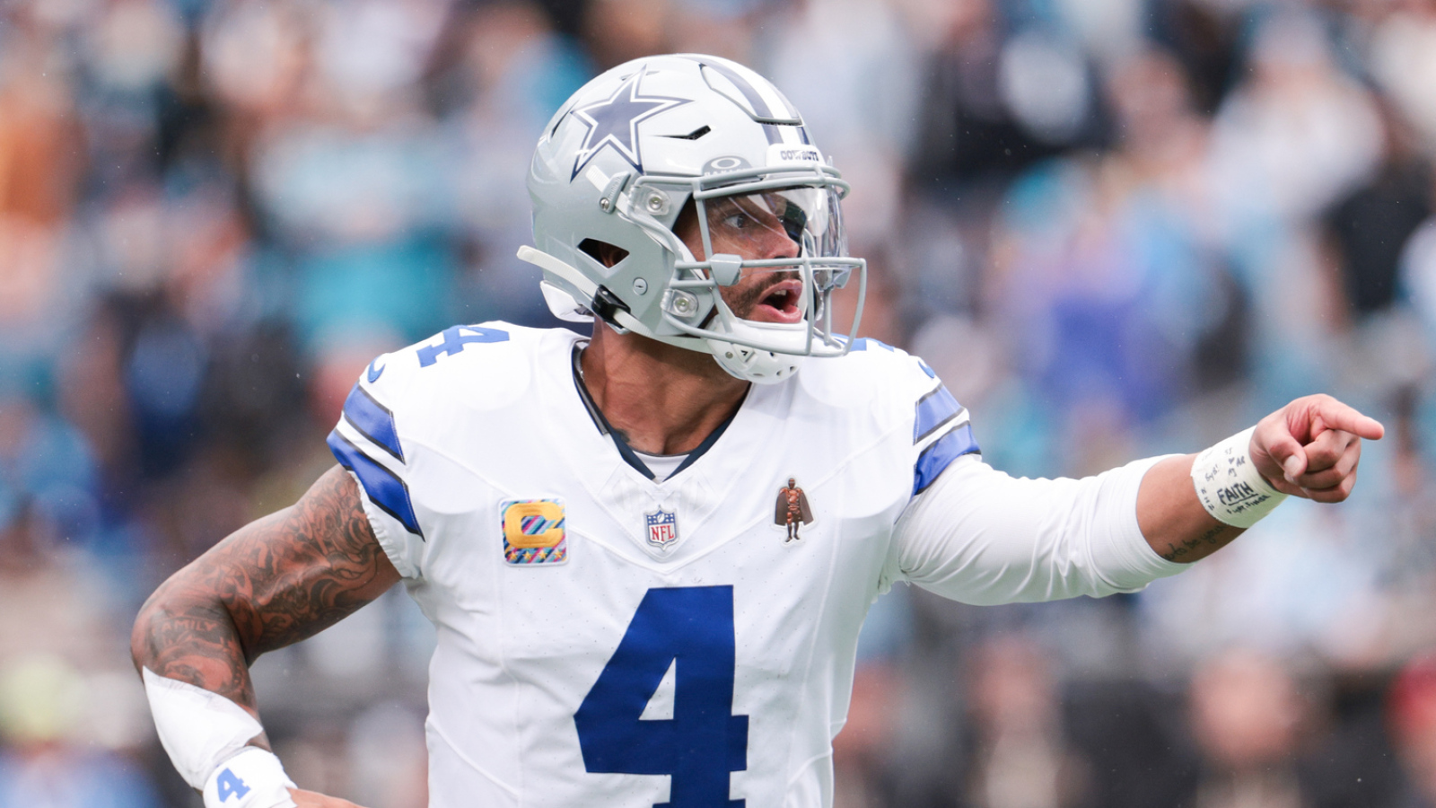 https://www.yardbarker.com/media/a/d/ad44611eda22a159f6baa4f0b0bfec6b9997c464/thumb_16x9/dak-prescotts-offensive-heater-puts-him-elite.jpg?v=1
