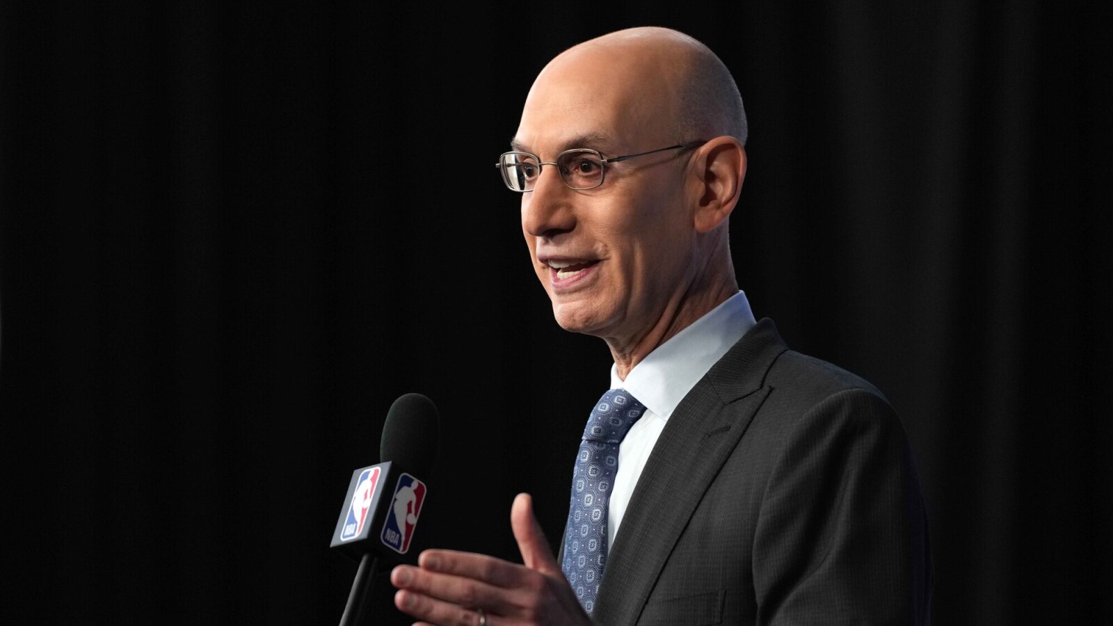 https://www.yardbarker.com/media/a/d/ad502b672d5a2496a6dfbf6447245ce38c2aa26b/thumb_16x9/feb-14-2026-los-angeles-ca-usa-nba-commissioner.jpg?v=1