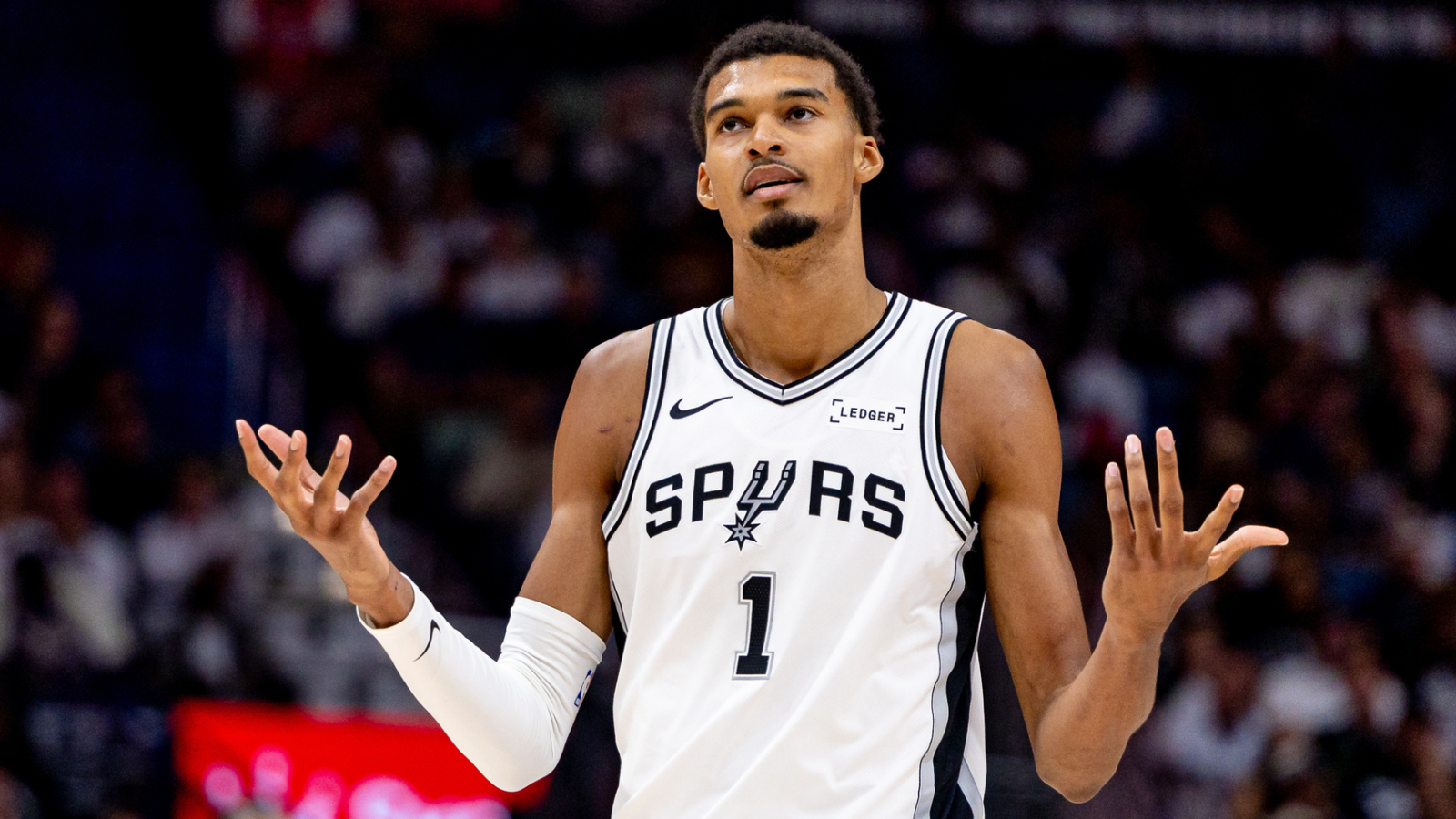 https://www.yardbarker.com/media/a/d/ad5904c893c84367d4b3e4ca239edea60d84ab8d/thumb_16x9/wembanyama-misses-on-10-block-triple-double.jpg?v=1